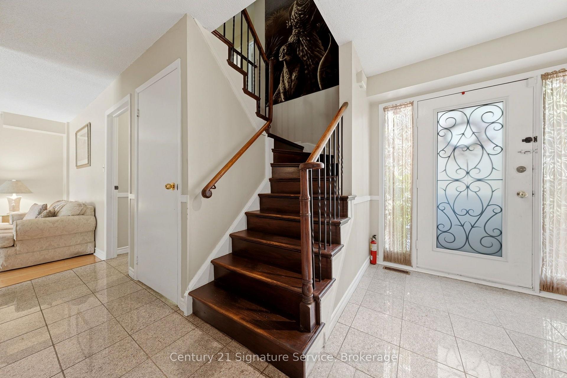 Photo 17 of 4265 Tea Garden Circle, Mississauga, Creditview — HOMEH