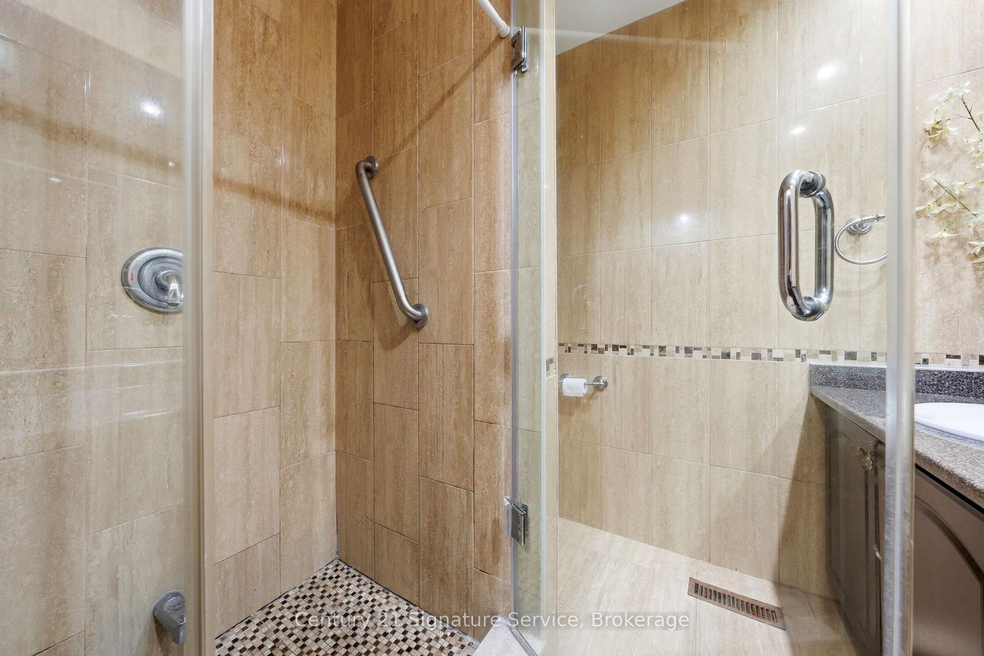 Photo 24 of 4265 Tea Garden Circle, Mississauga, Creditview — HOMEH