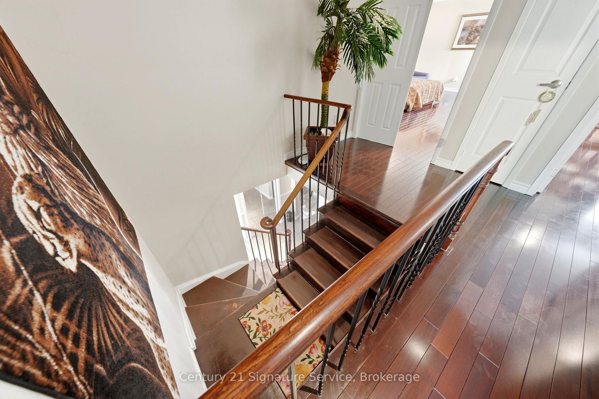 Photo 33 of 4265 Tea Garden Circle, Mississauga, Creditview — HOMEH