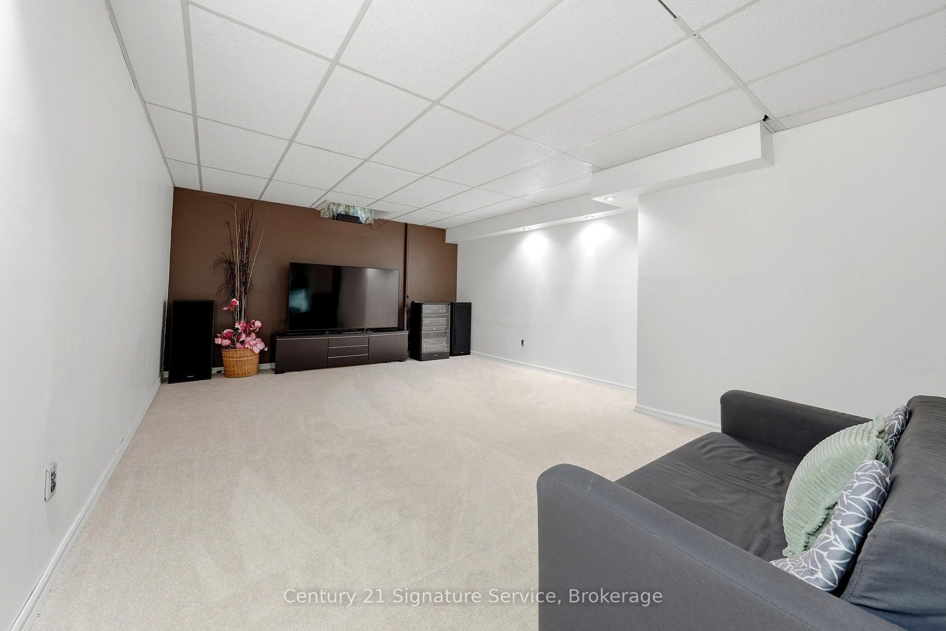 Photo 35 of 4265 Tea Garden Circle, Mississauga, Creditview — HOMEH