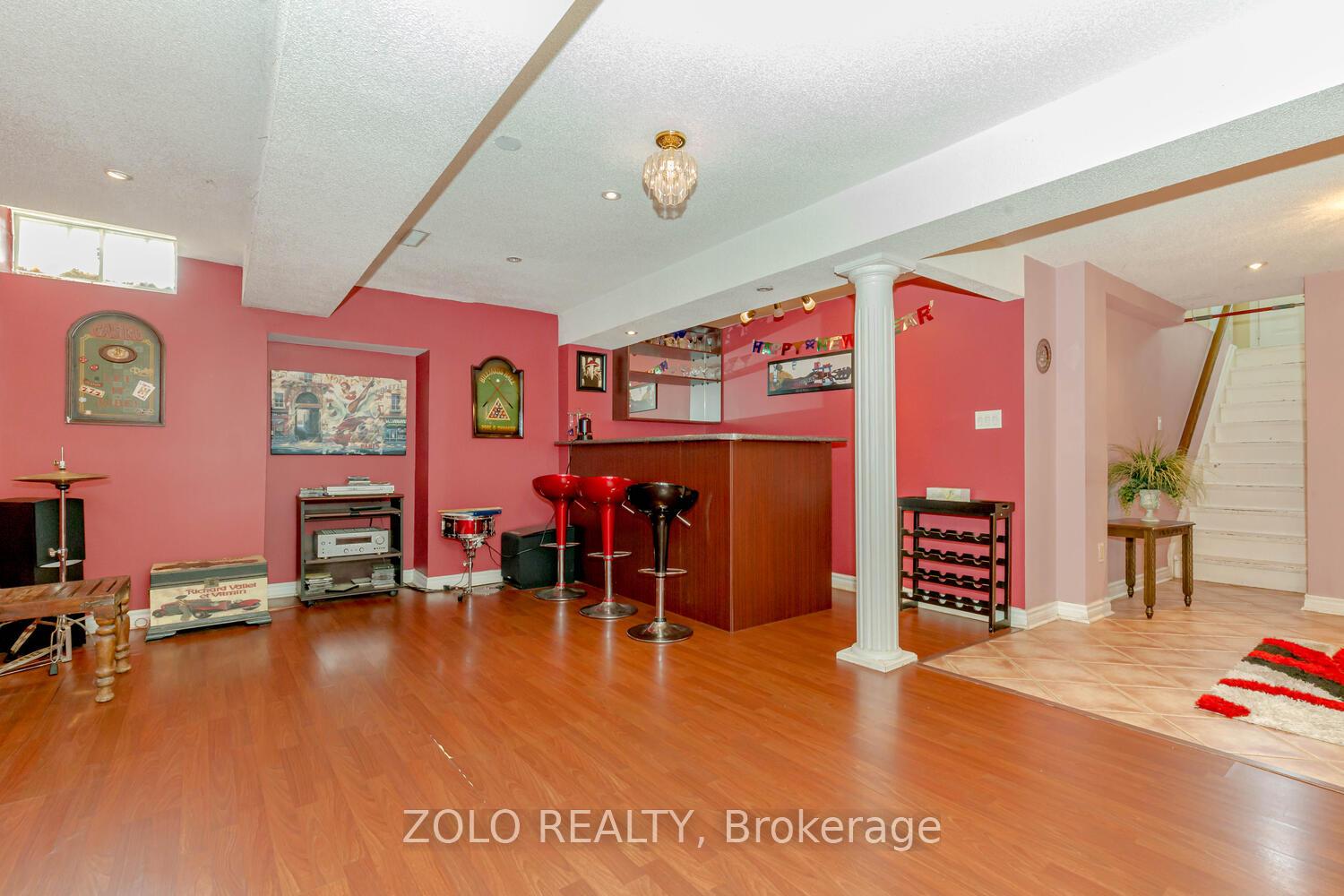 Photo 6 of 1474 Rosemanor Drive, Mississauga, East Credit — HOMEH