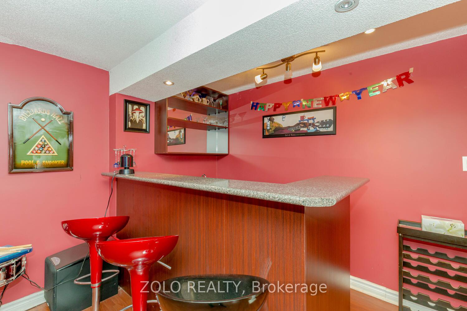 Photo 7 of 1474 Rosemanor Drive, Mississauga, East Credit — HOMEH