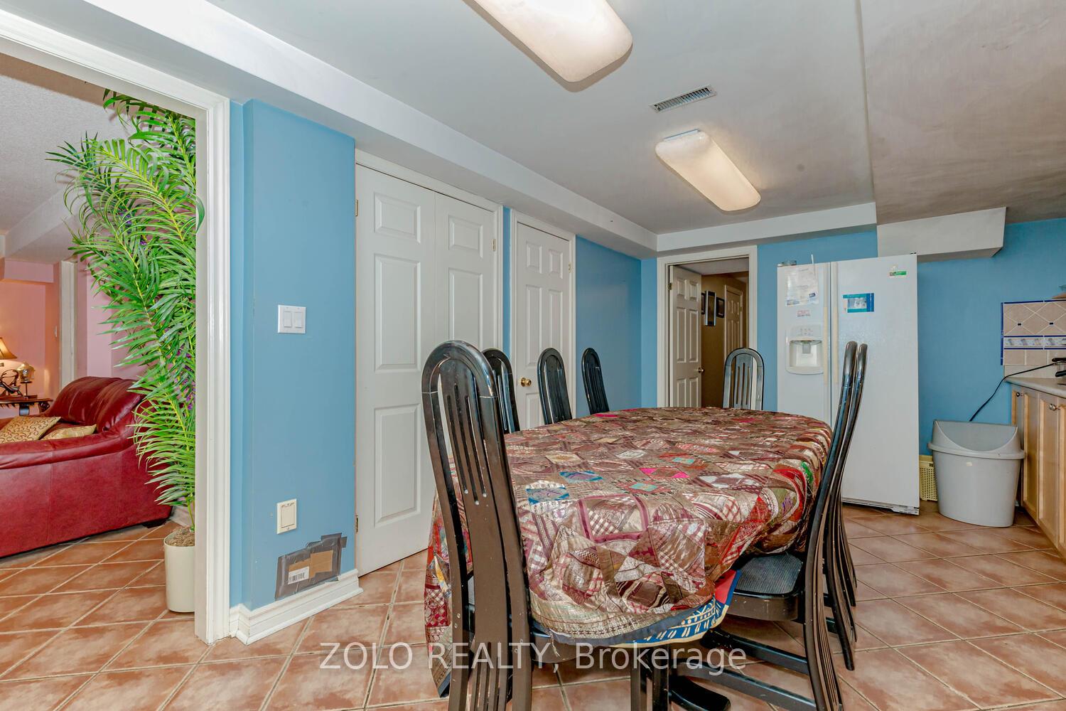 Photo 13 of 1474 Rosemanor Drive, Mississauga, East Credit — HOMEH