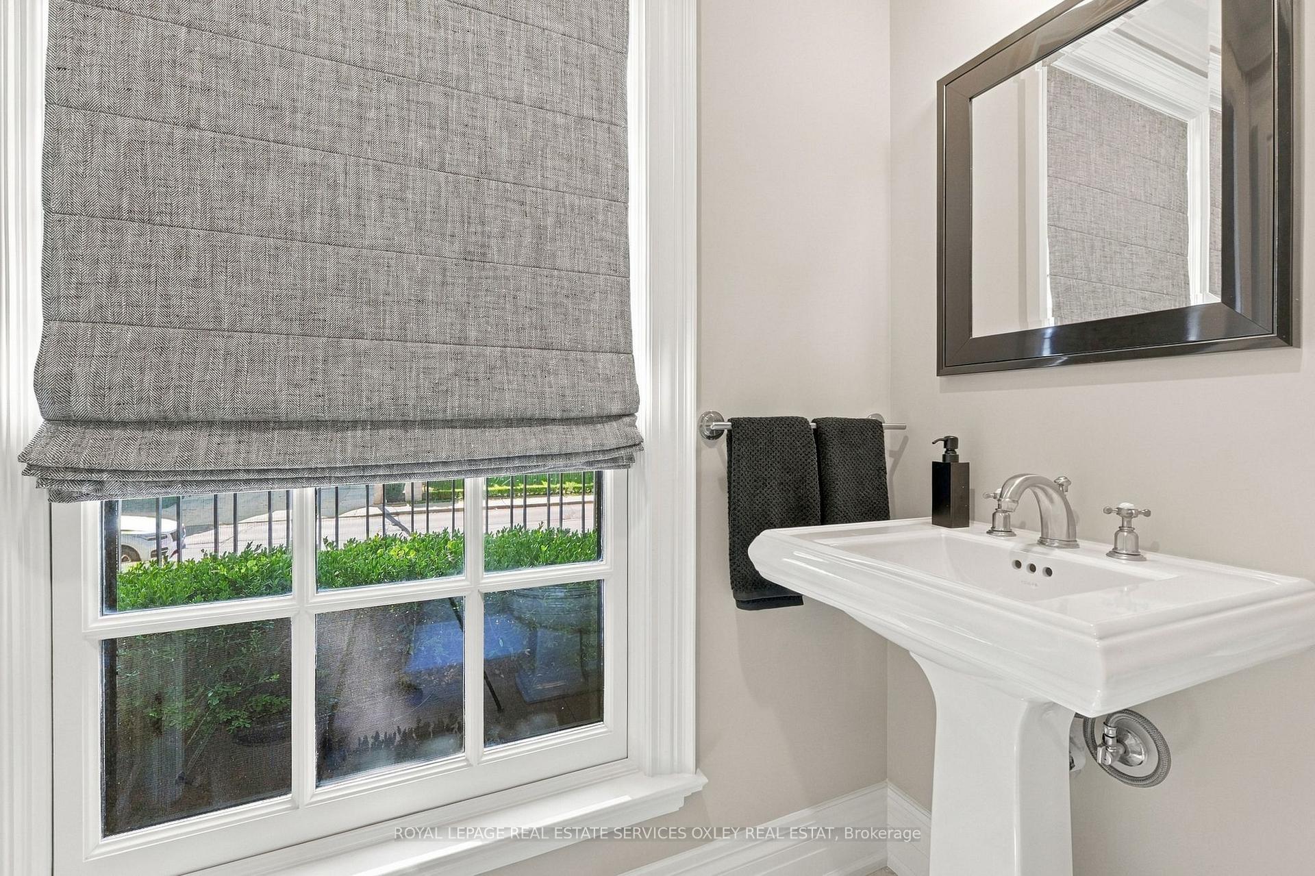 Photo 3 of 266 Lonsdale Road, Toronto, Forest Hill South — HOMEH