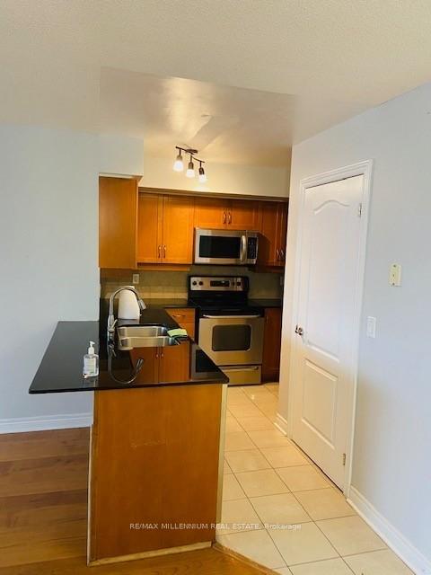 Photo 43 of Unit 902, 50 Disera Drive, Vaughan, Beverley Glen — HOMEH