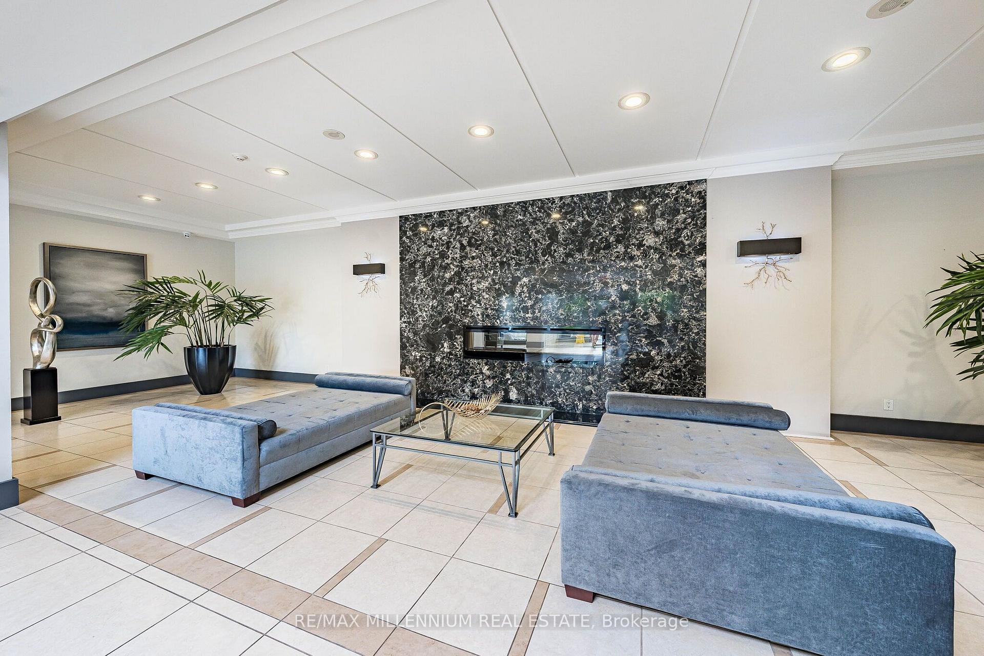 Photo 14 of Unit 902, 50 Disera Drive, Vaughan, Beverley Glen — HOMEH
