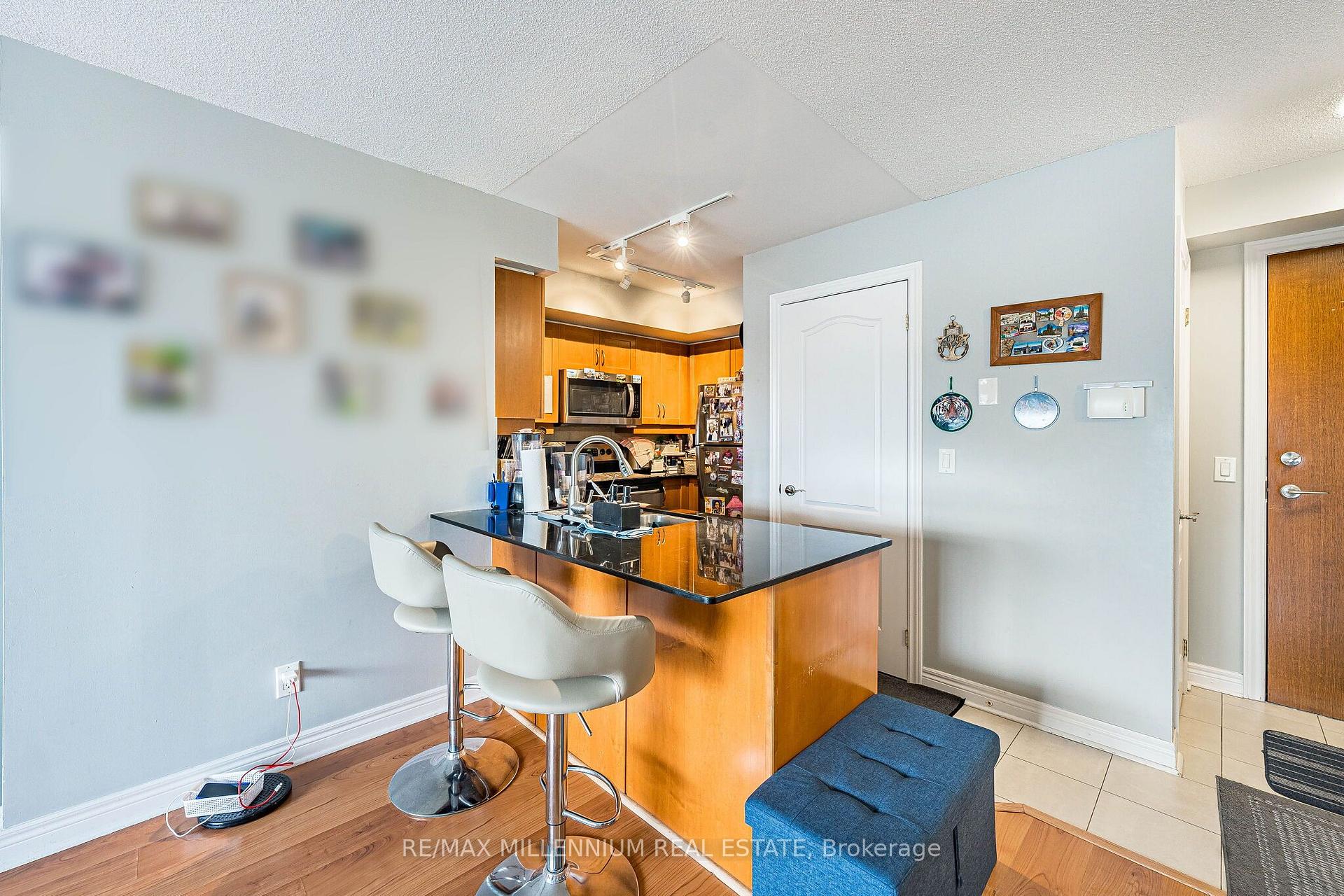 Photo 28 of Unit 902, 50 Disera Drive, Vaughan, Beverley Glen — HOMEH