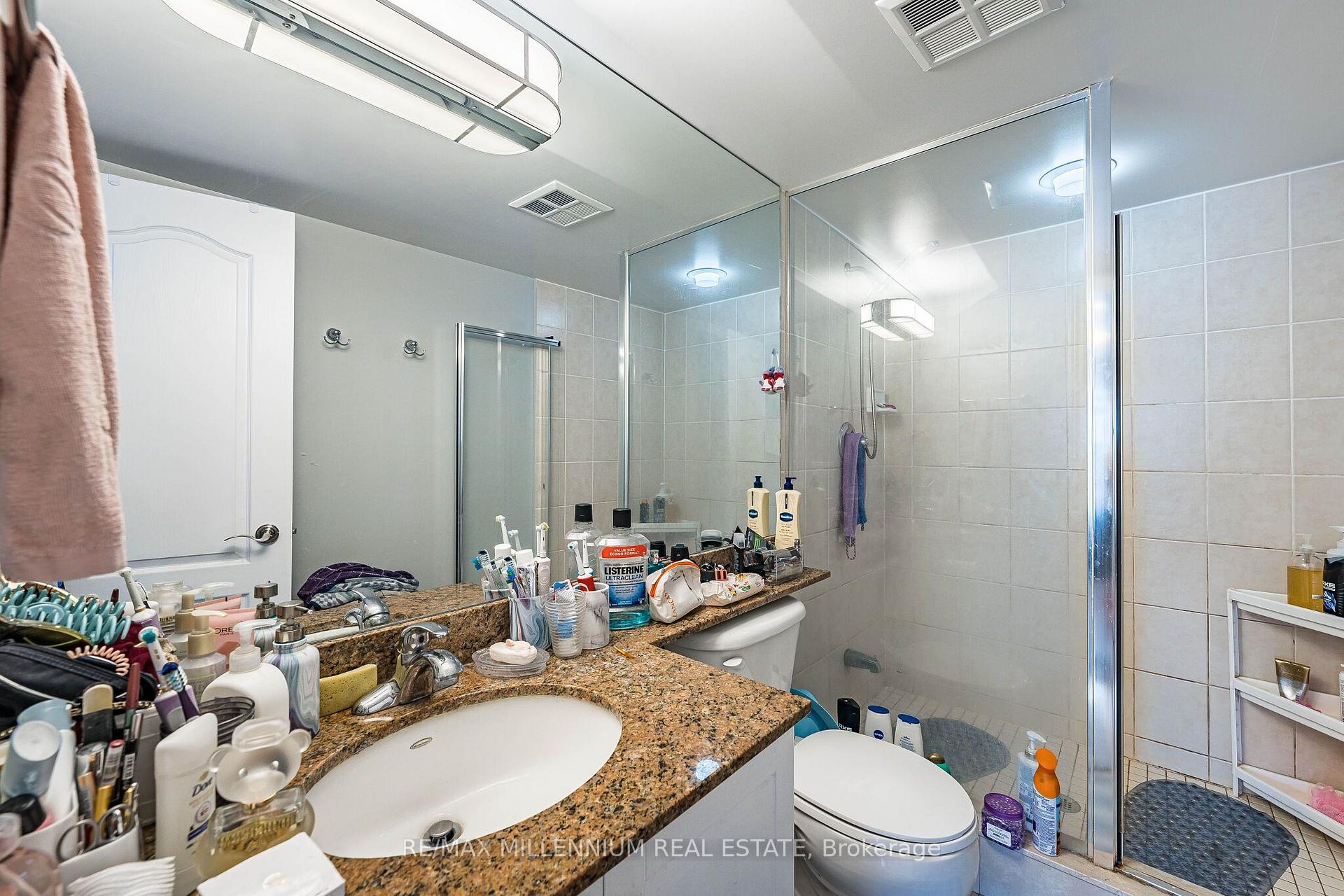 Photo 57 of Unit 902, 50 Disera Drive, Vaughan, Beverley Glen — HOMEH