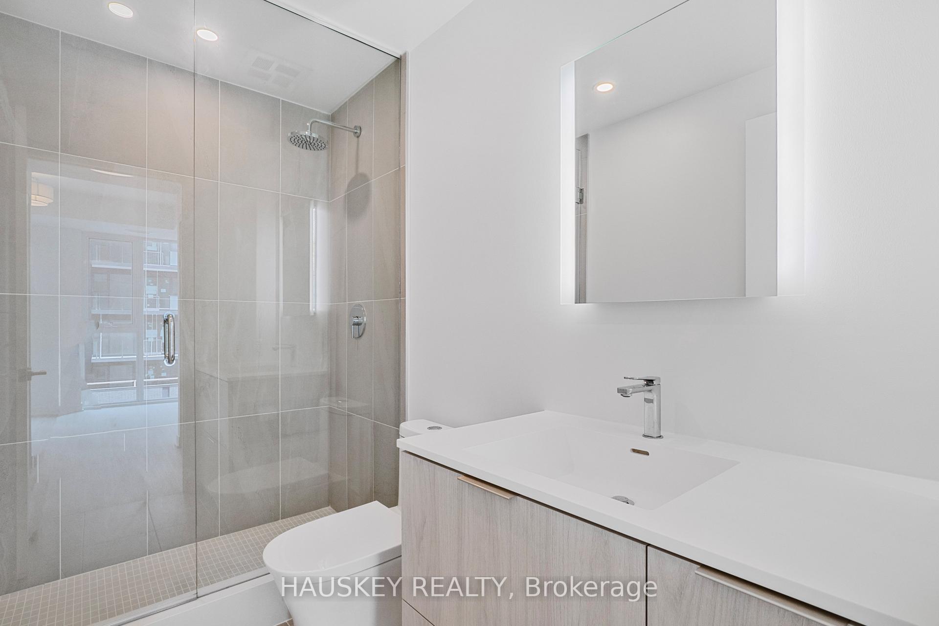Photo 18 of Unit 1001, 185 Alberta Avenue, Toronto, Oakwood Village — HOMEH