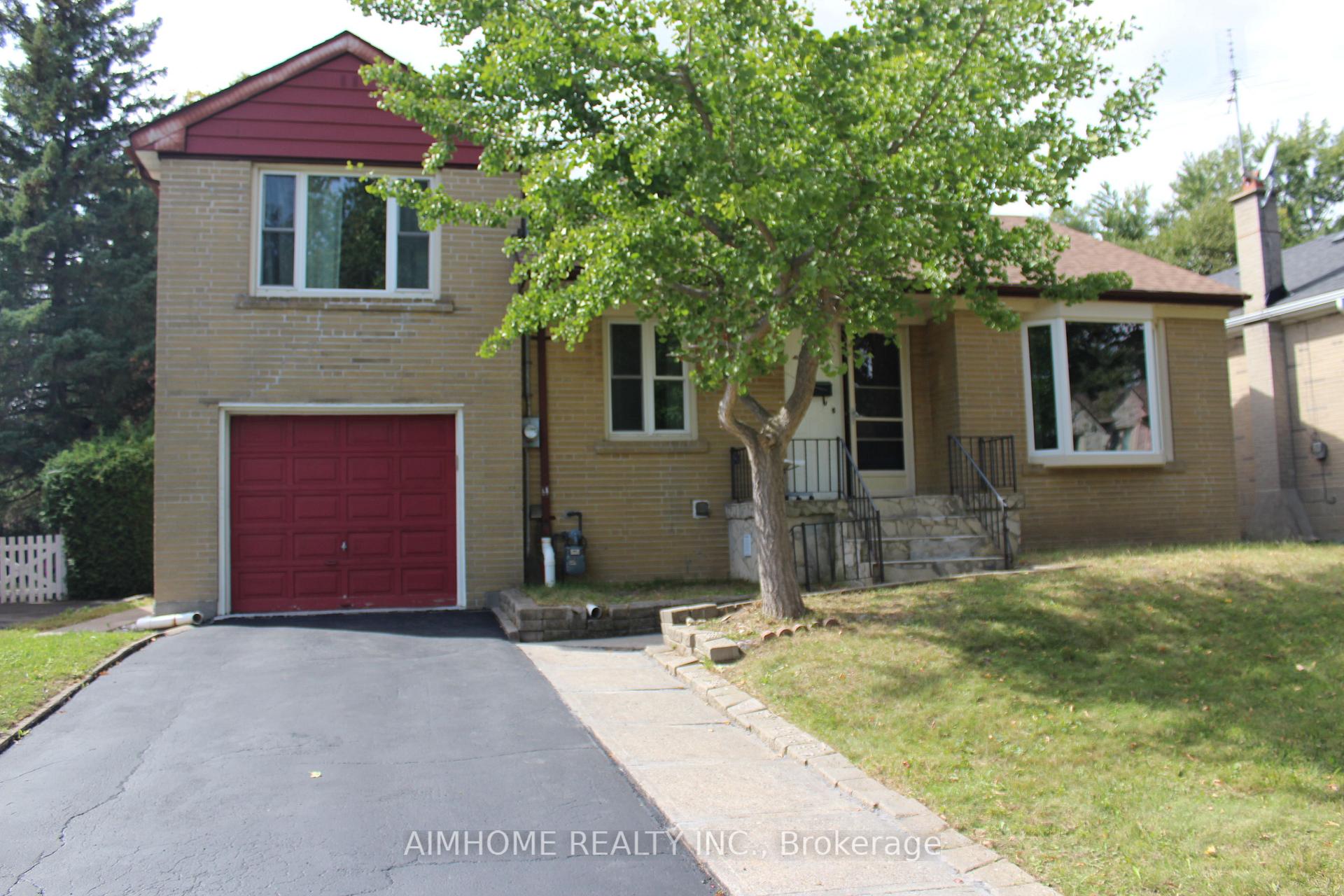 Photo 2 of 32 Lauralynn Crescent, Scarborough, Agincourt South-Malvern West — HOMEH