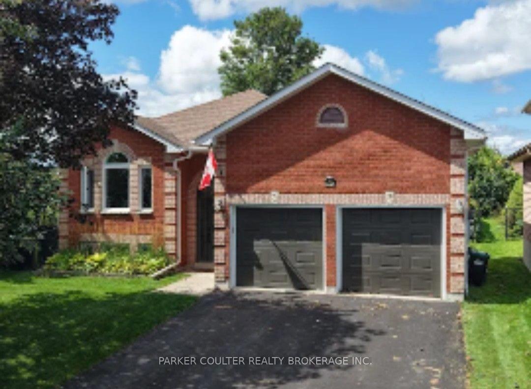 Photo 3 of 363 Emms Drive, Barrie, Holly — HOMEH