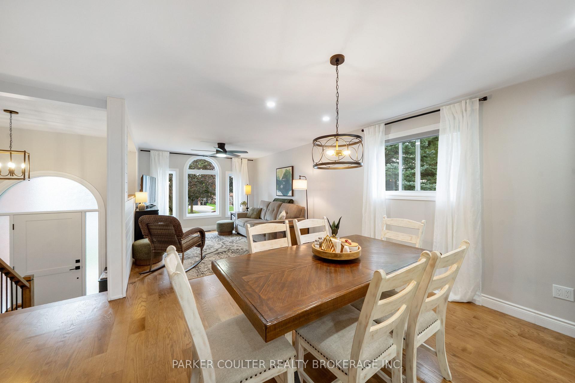 Photo 11 of 363 Emms Drive, Barrie, Holly — HOMEH