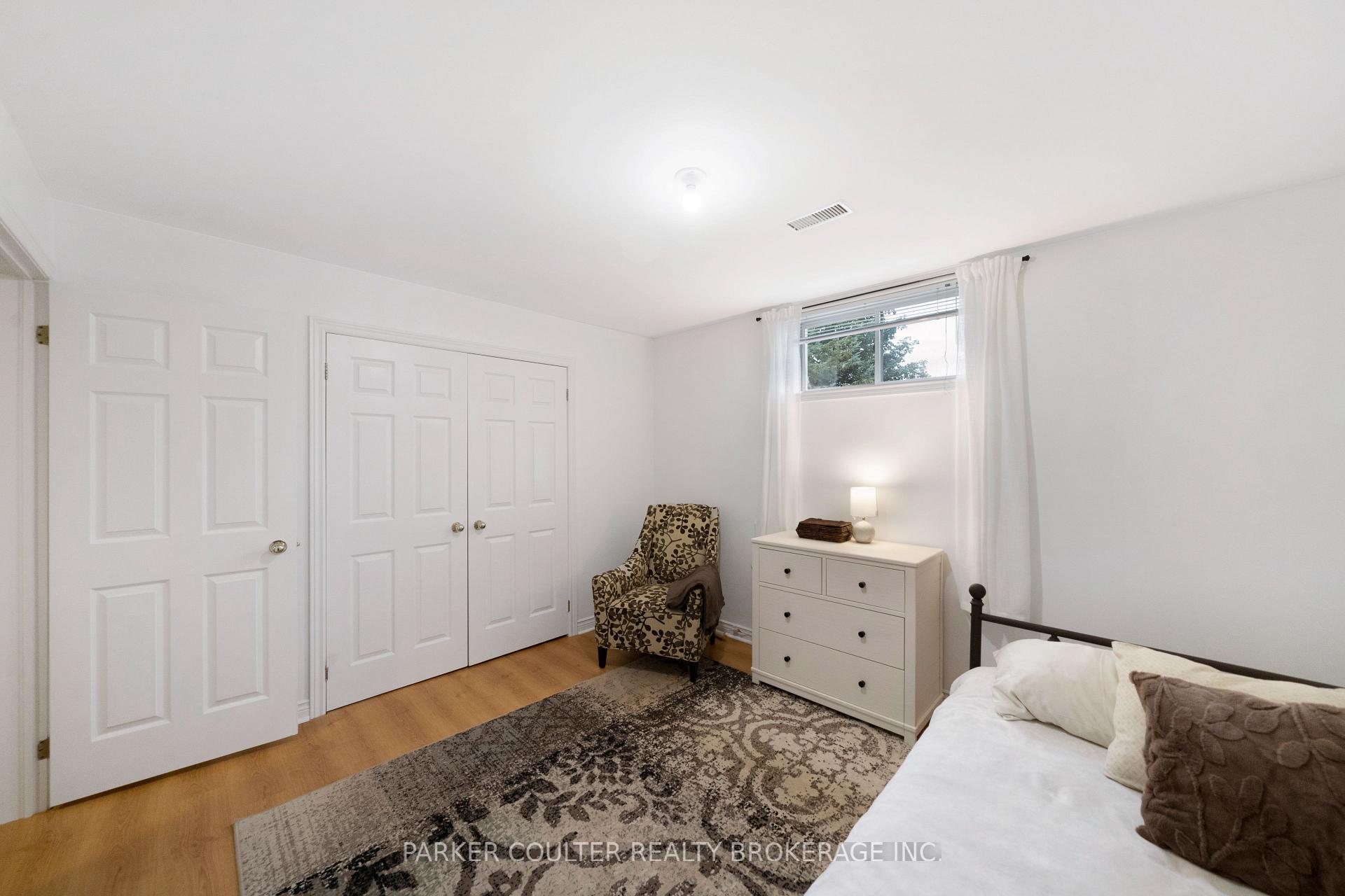 Photo 37 of 363 Emms Drive, Barrie, Holly — HOMEH