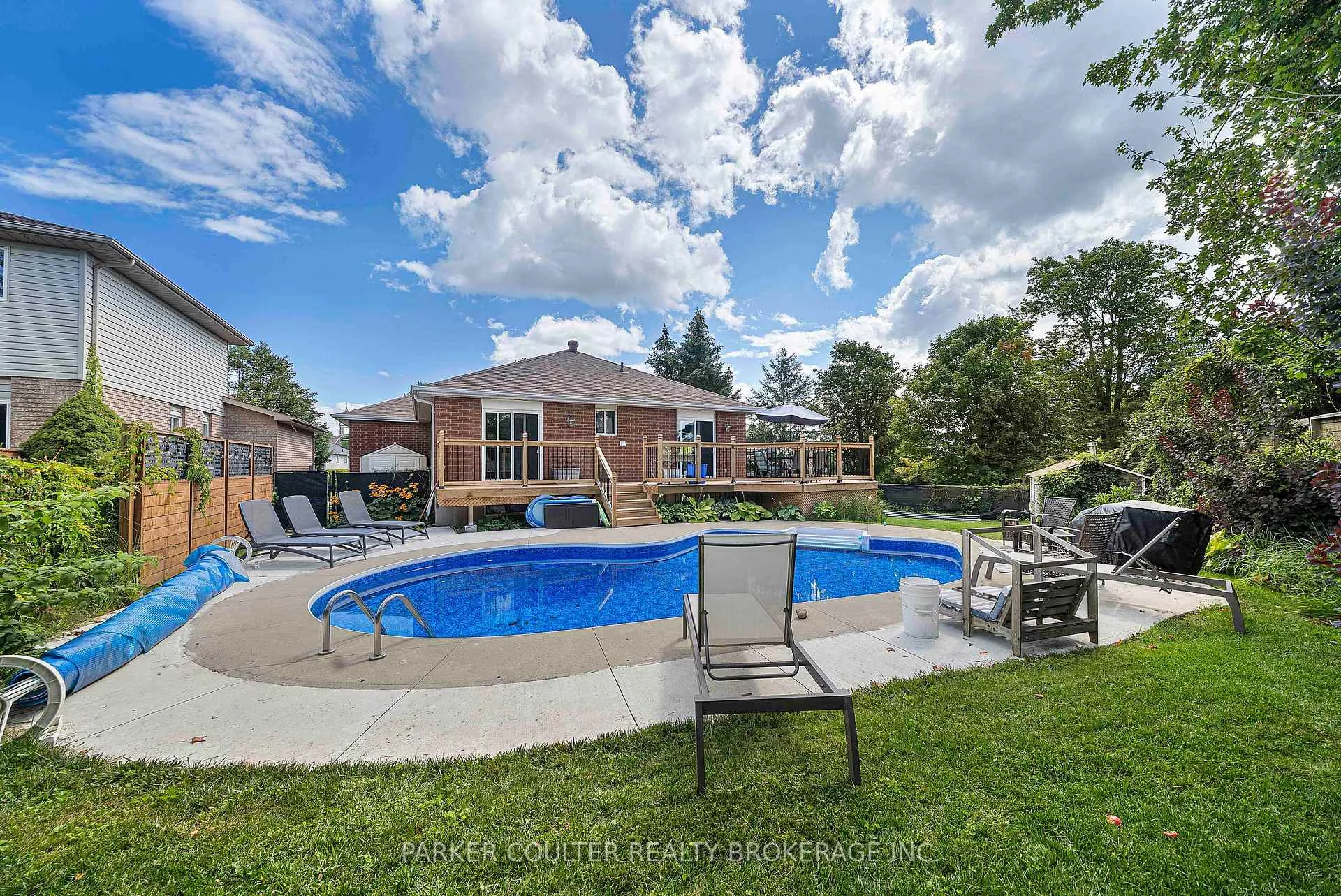 Photo 42 of 363 Emms Drive, Barrie, Holly — HOMEH