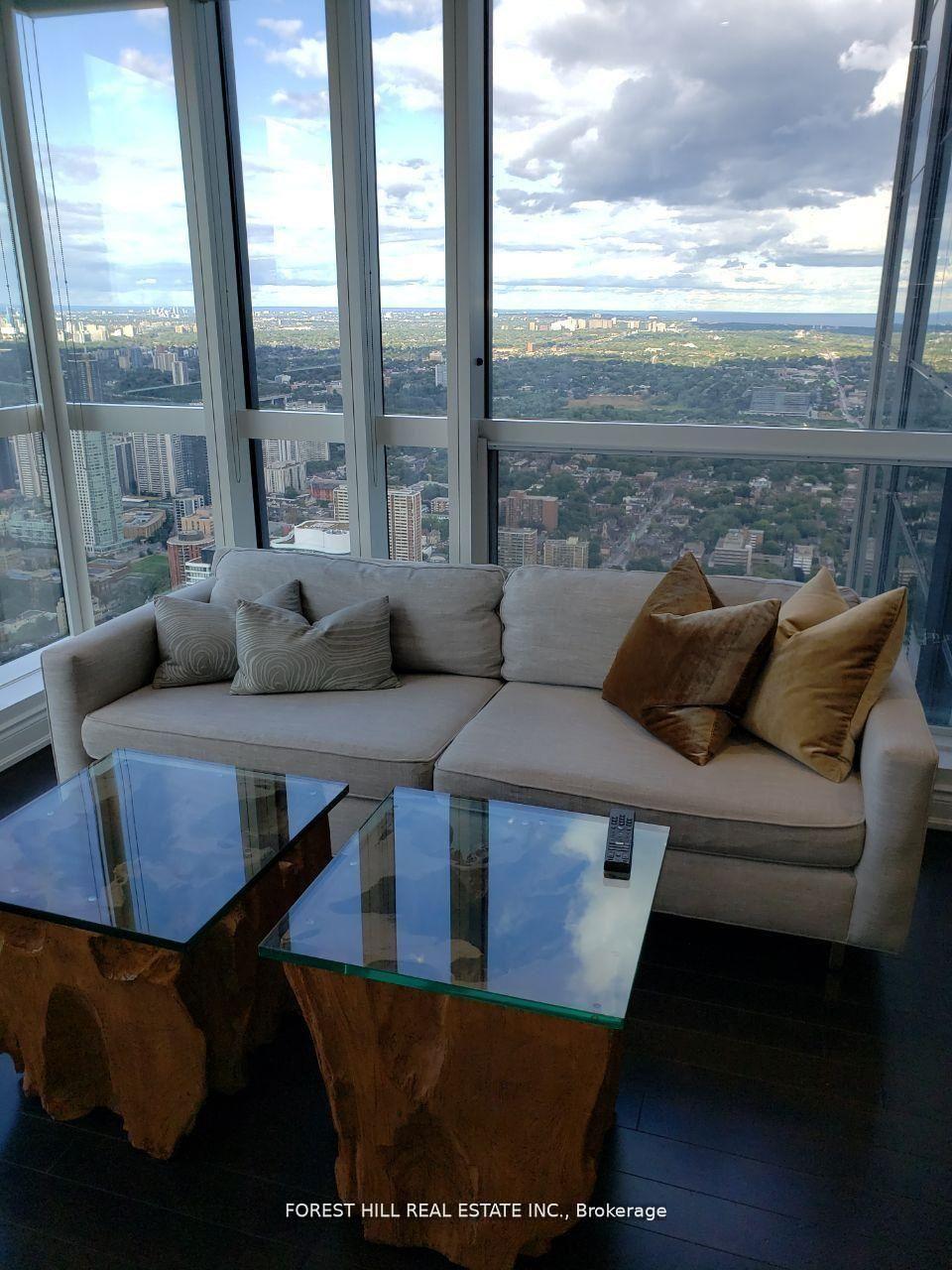 Photo 7 of Unit 7401, 388 Yonge Street, Toronto, Bay Street Corridor — HOMEH