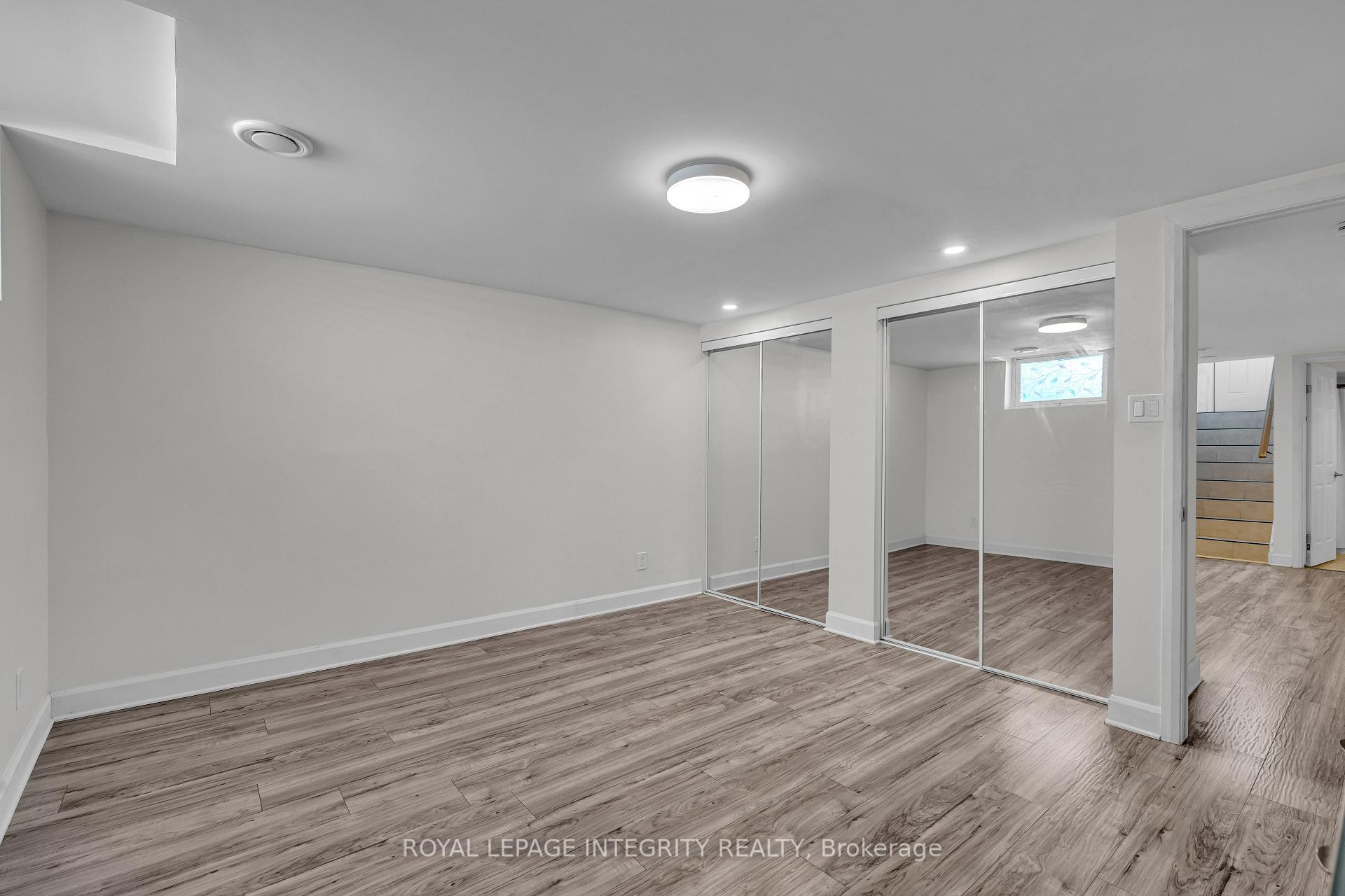 Photo 17 of 924 Rex Avenue, Ottawa, McKellar Heights — HOMEH