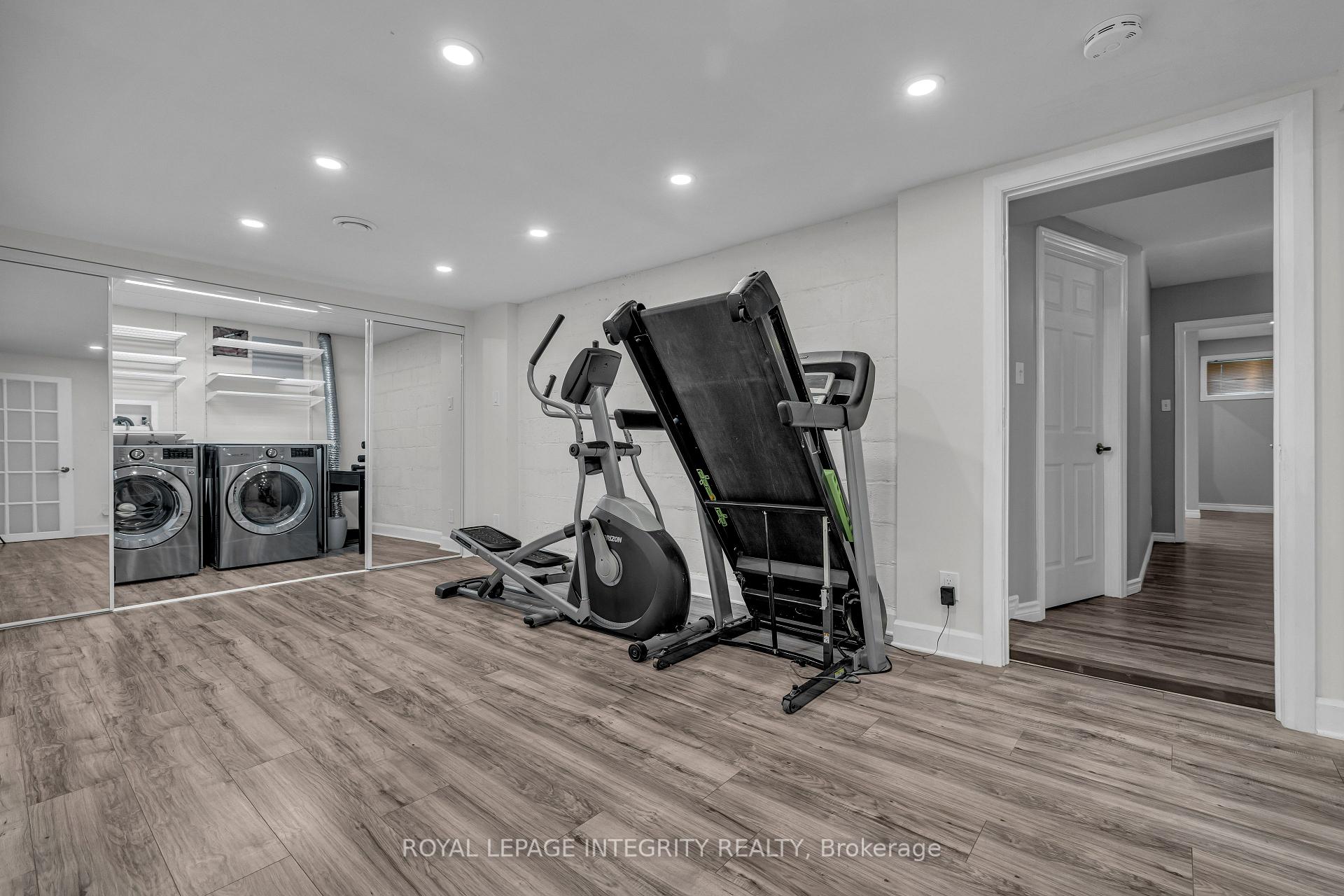 Photo 19 of 924 Rex Avenue, Ottawa, McKellar Heights — HOMEH