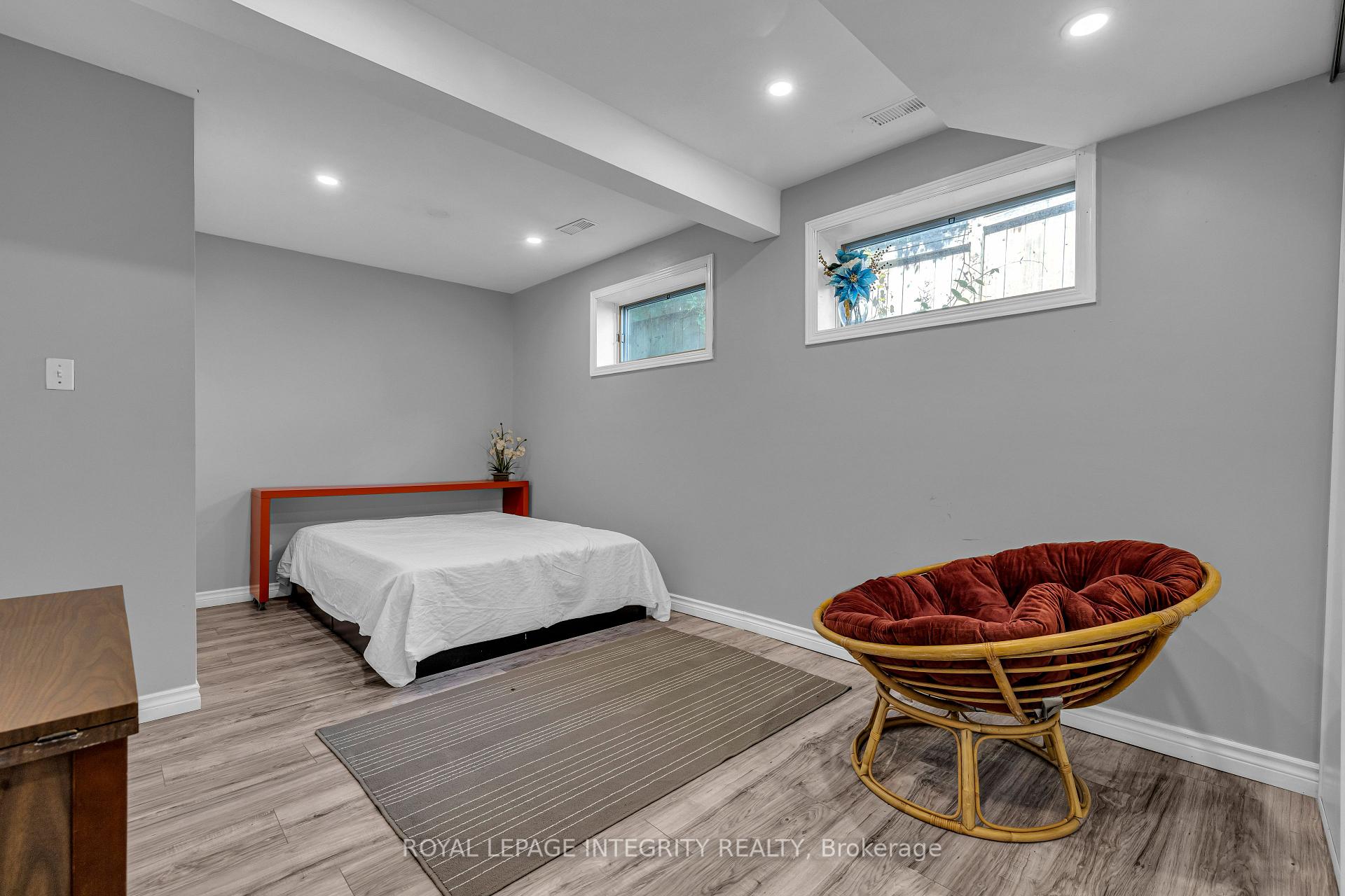 Photo 22 of 924 Rex Avenue, Ottawa, McKellar Heights — HOMEH
