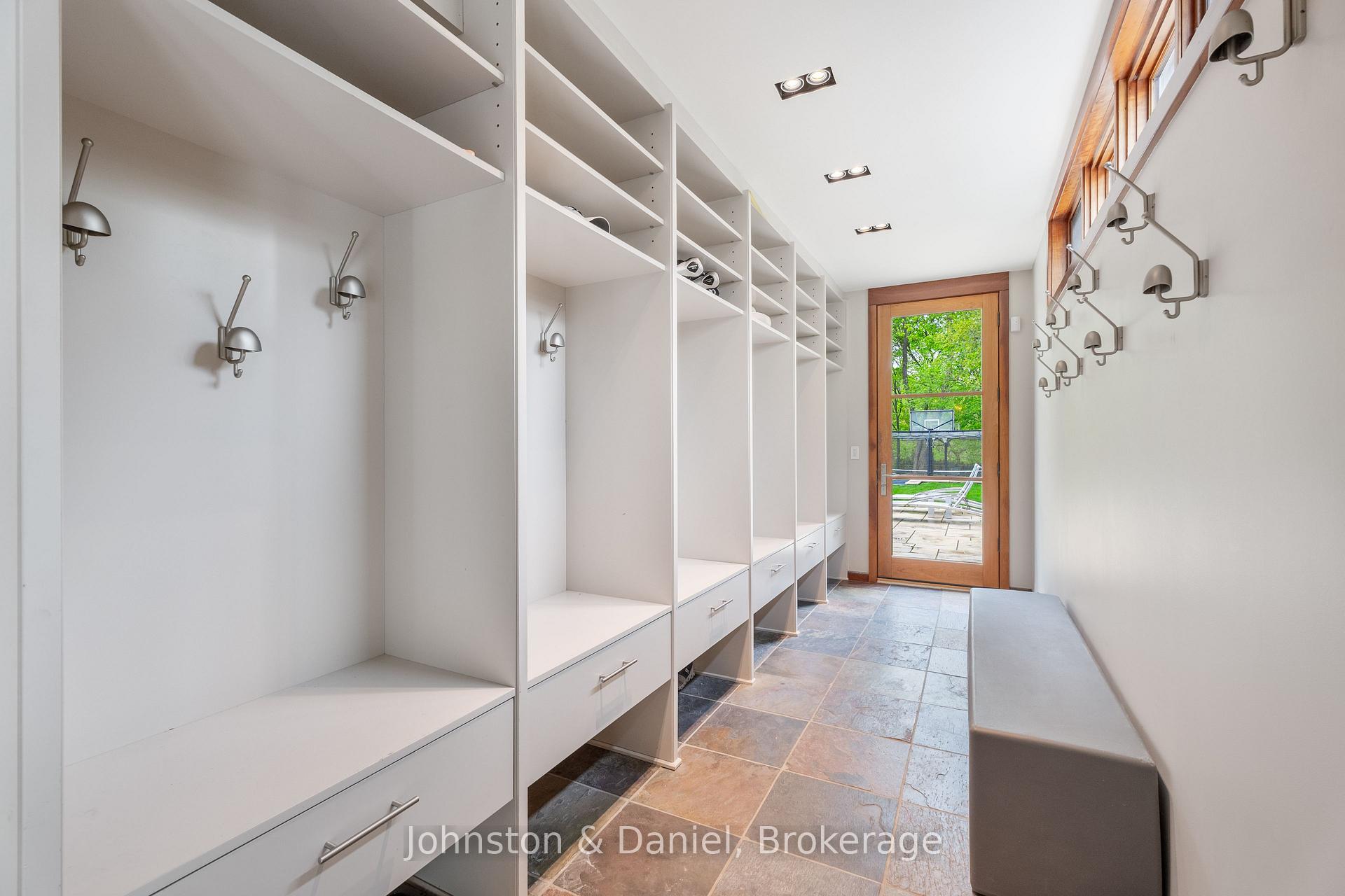 Photo 22 of 24 Glenview Avenue, Toronto, Lawrence Park South — HOMEH