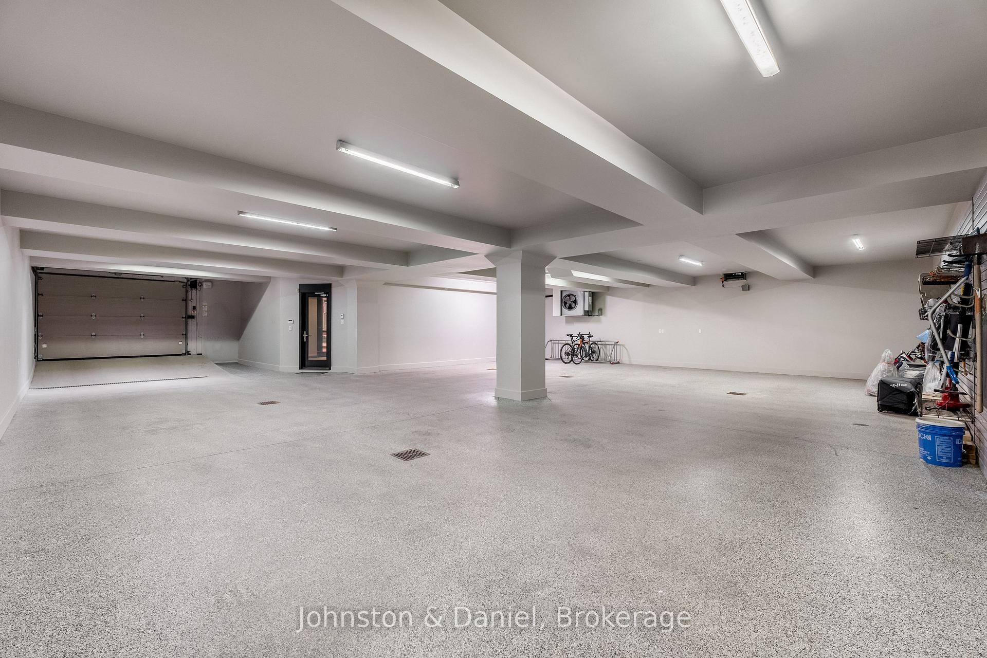 Photo 48 of 24 Glenview Avenue, Toronto, Lawrence Park South — HOMEH