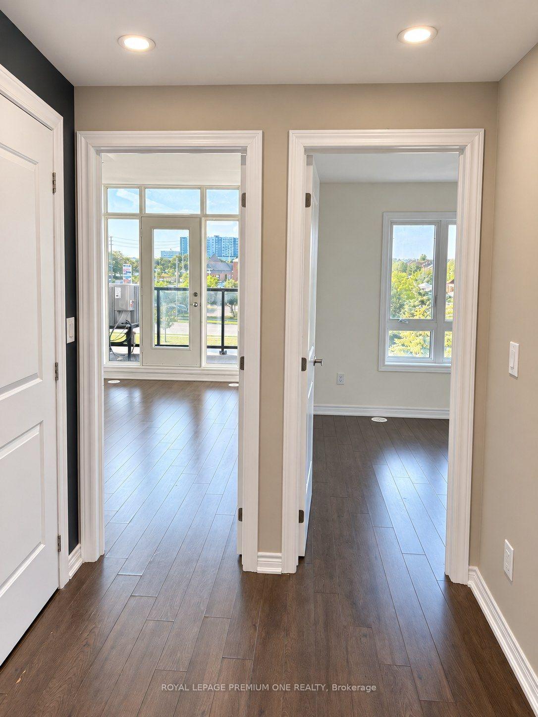 Photo 24 of Unit 14, 95 Kayla Crescent, Vaughan, Maple — HOMEH