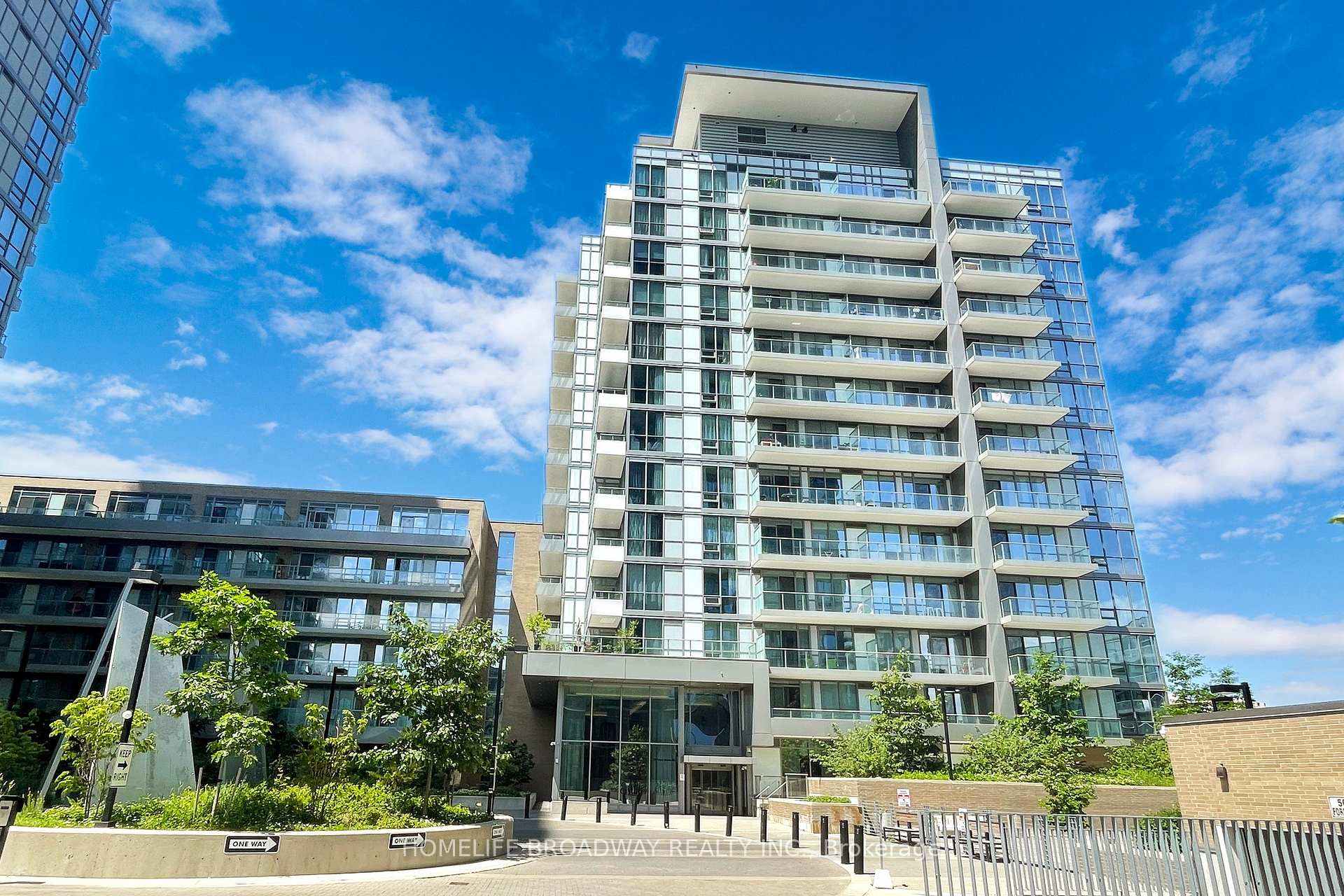 Photo 2 of Unit 1009, 52 Forest Manor Road, North York, Henry Farm — HOMEH