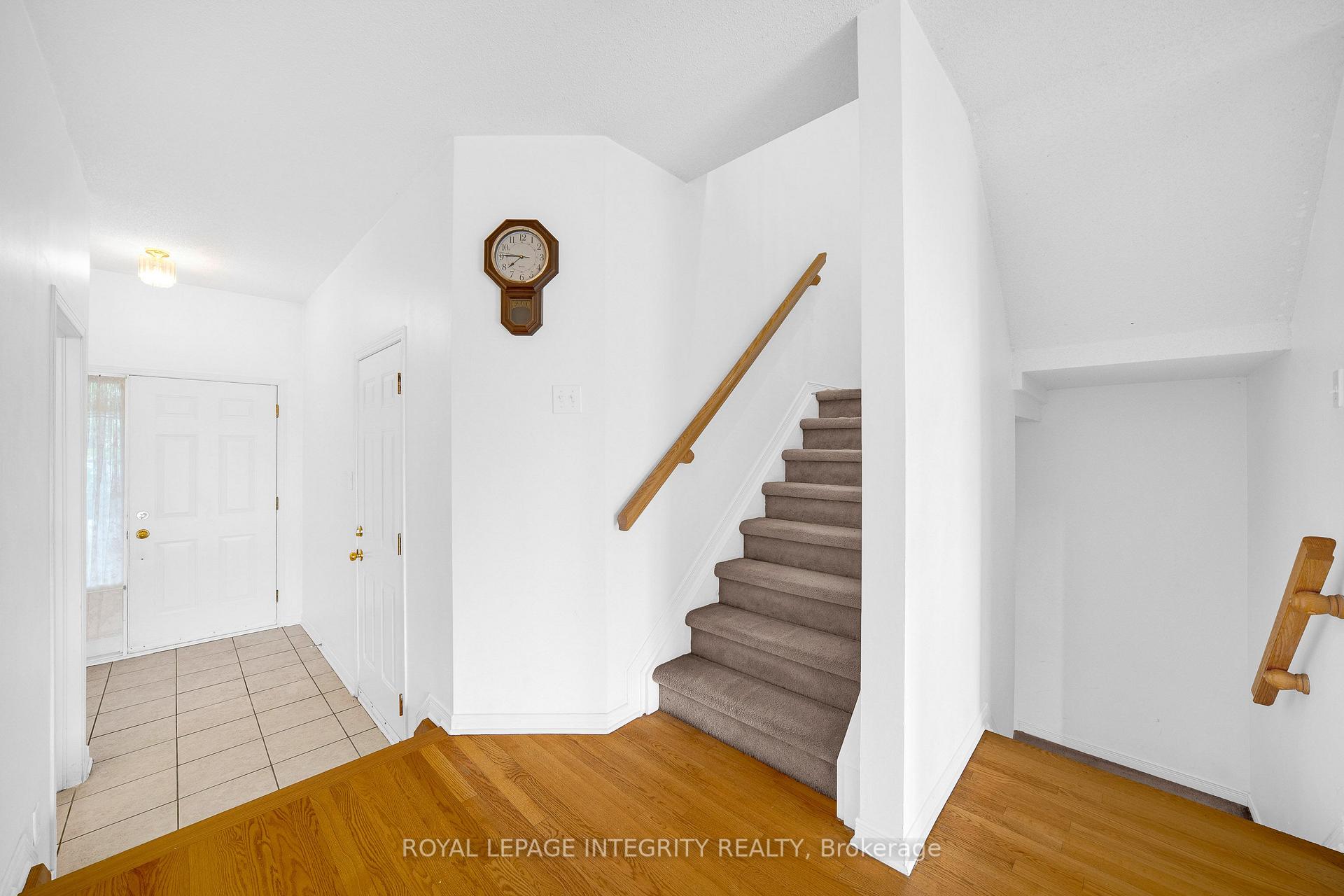 Photo 16 of 133 Lilibet Crescent, Ottawa, Ellwood — HOMEH