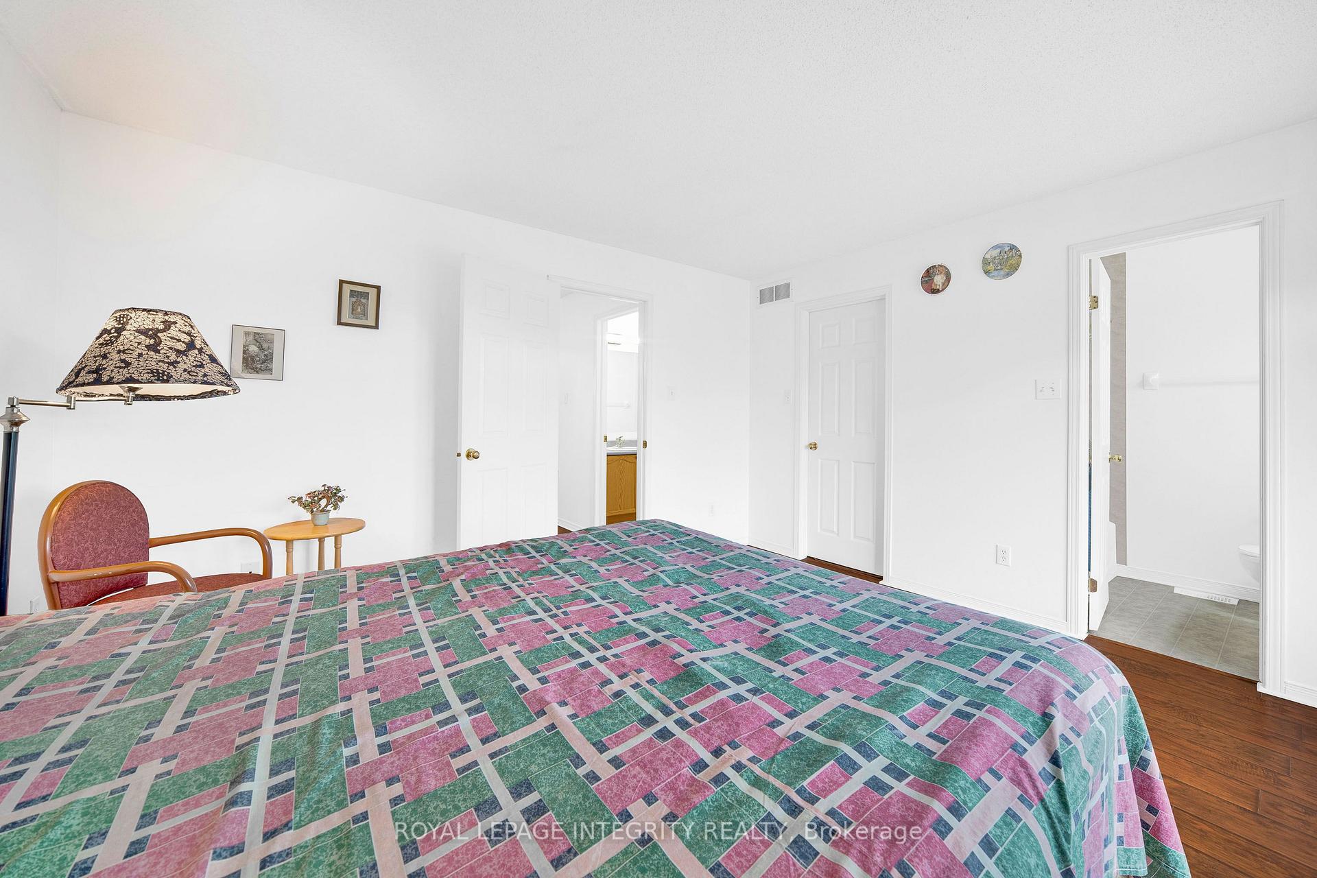 Photo 20 of 133 Lilibet Crescent, Ottawa, Ellwood — HOMEH