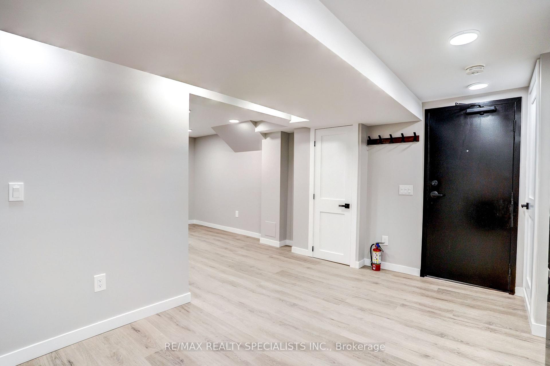 Photo 20 of Unit Lower, 454 Mayzel Road, Burlington, Brant — HOMEH