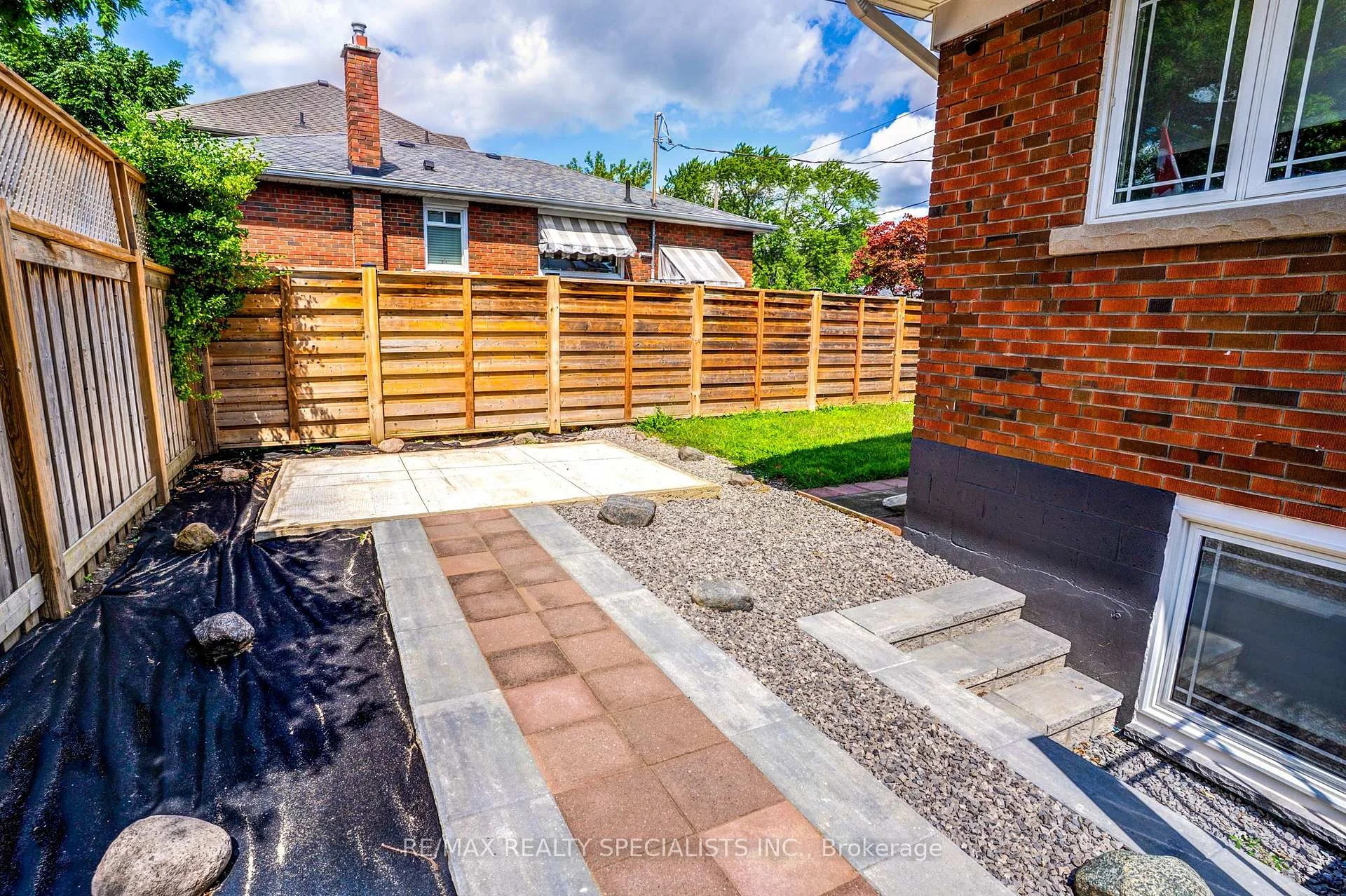 Photo 8 of Unit Lower, 454 Mayzel Road, Burlington, Brant — HOMEH