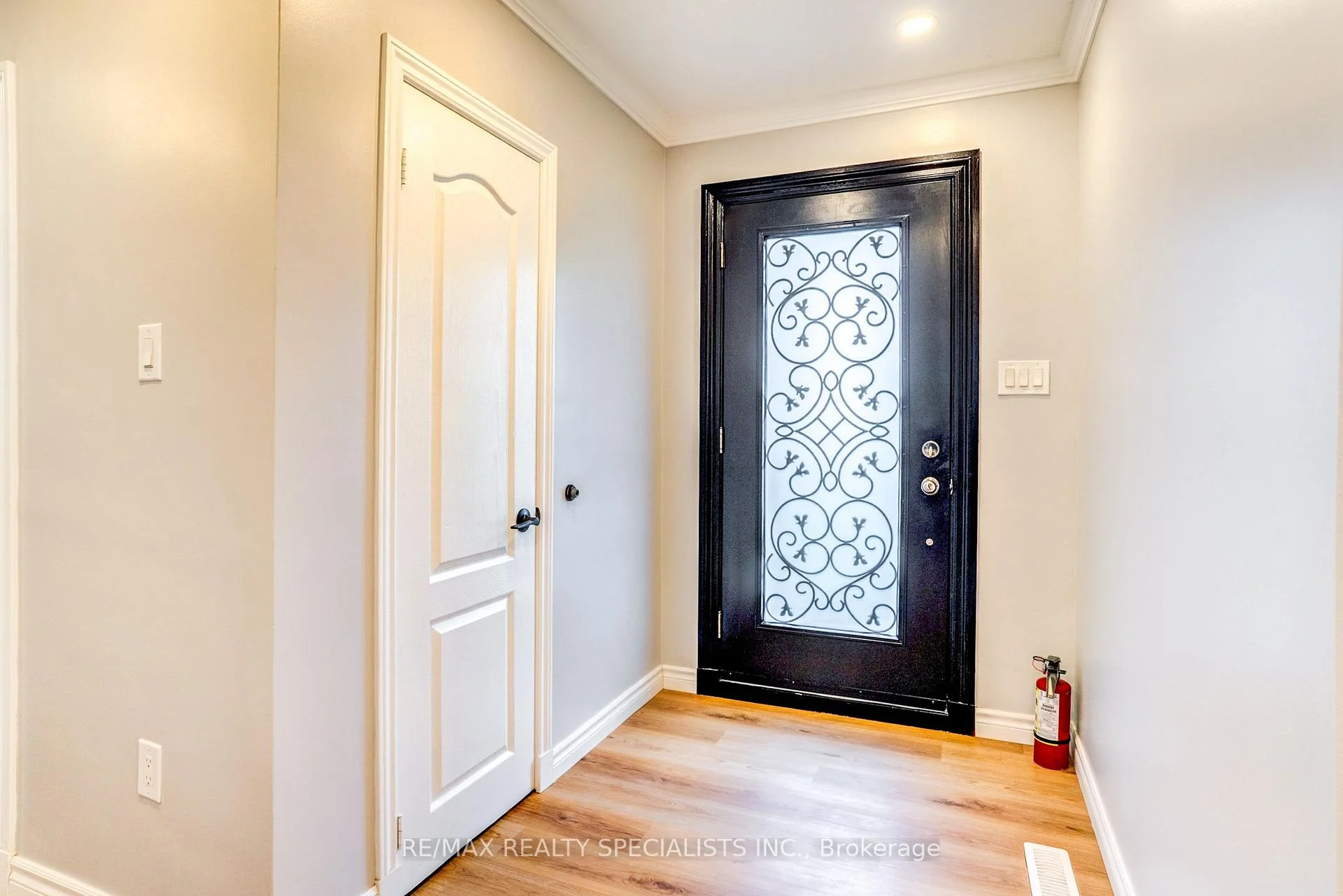 Photo 37 of Unit Lower, 454 Mayzel Road, Burlington, Brant — HOMEH