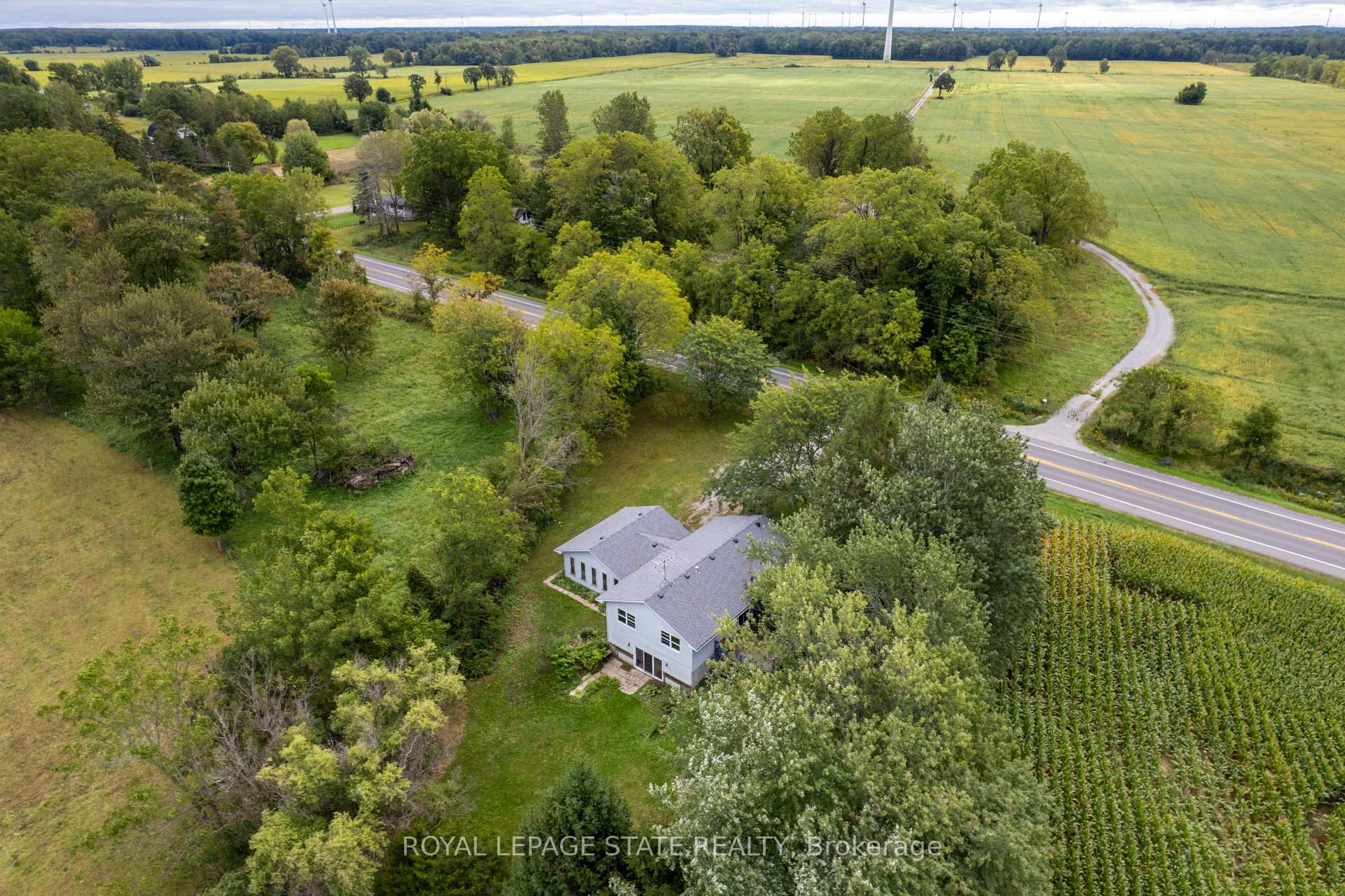 Photo 3 of 1919 Highway 3 E, Haldimand, Dunnville — HOMEH