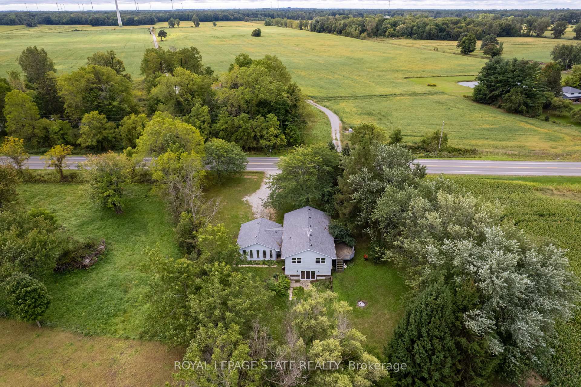 Photo 40 of 1919 Highway 3 E, Haldimand, Dunnville — HOMEH