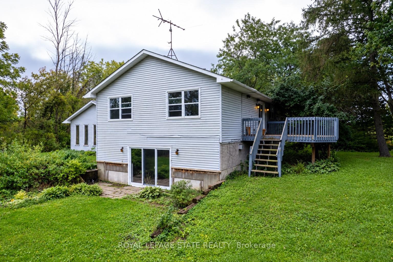 Photo 2 of 1919 Highway 3 E, Haldimand, Dunnville — HOMEH