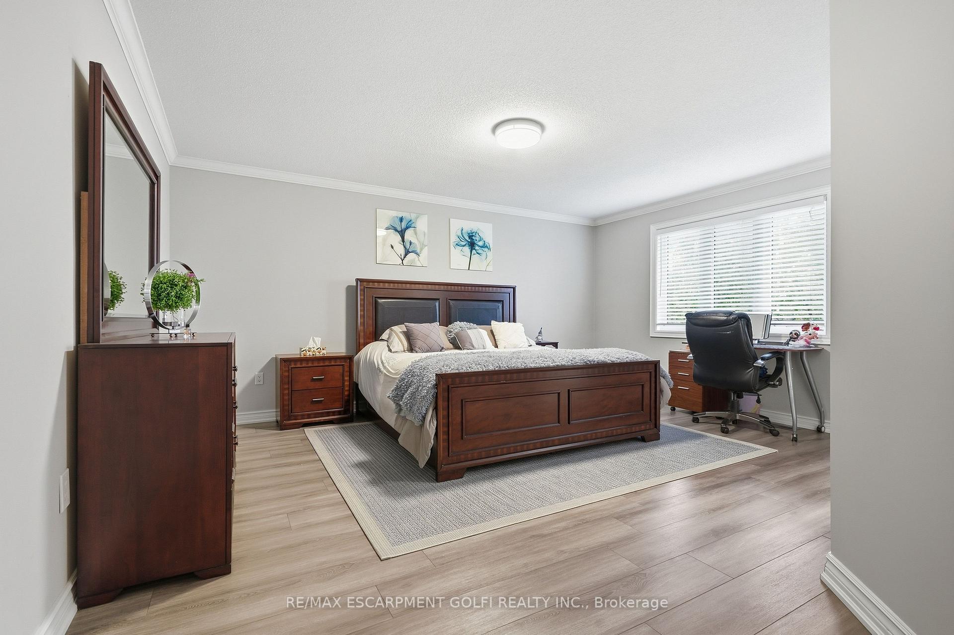 Photo 37 of 35 Lido Drive, Hamilton, Winona Park — HOMEH