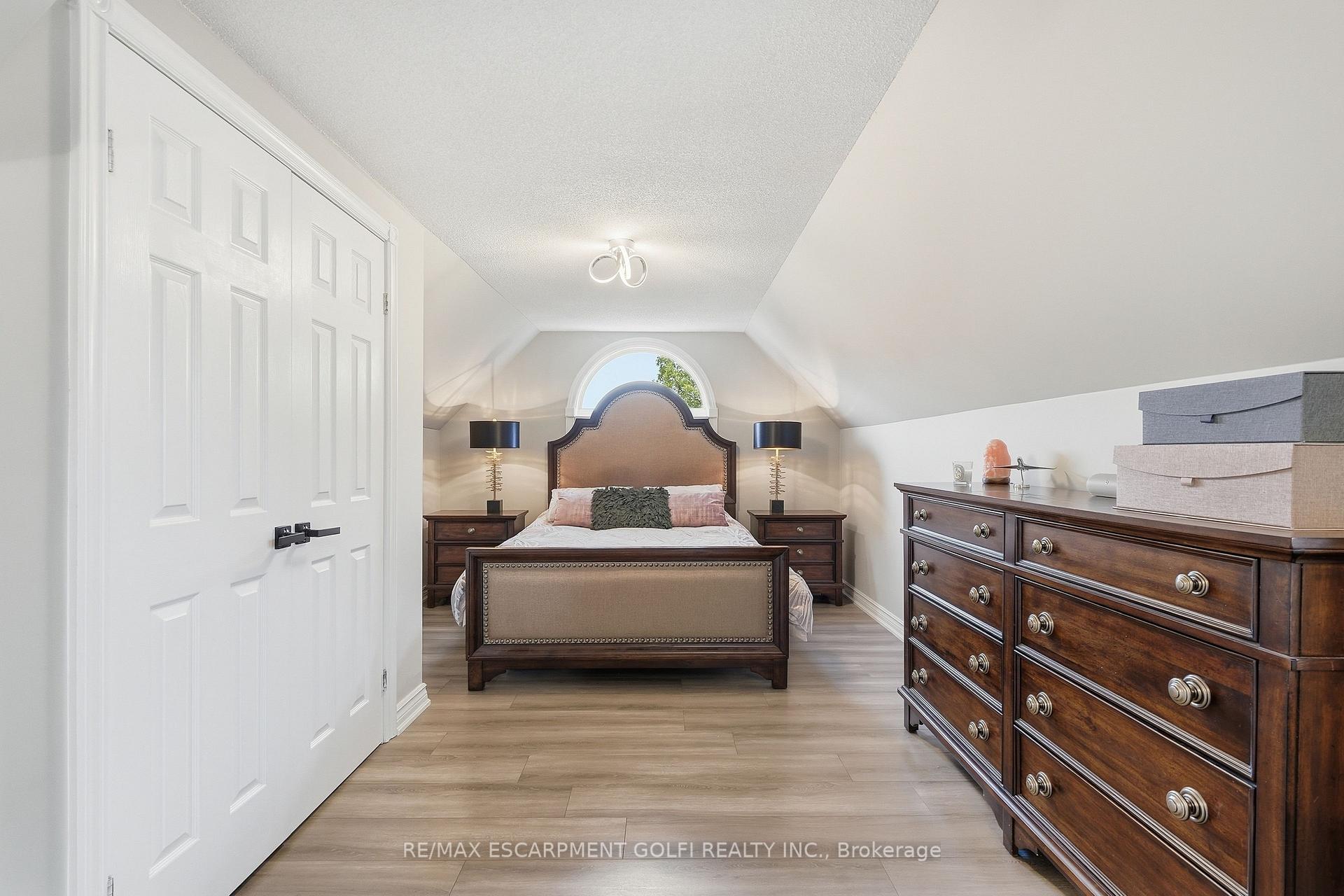 Photo 38 of 35 Lido Drive, Hamilton, Winona Park — HOMEH