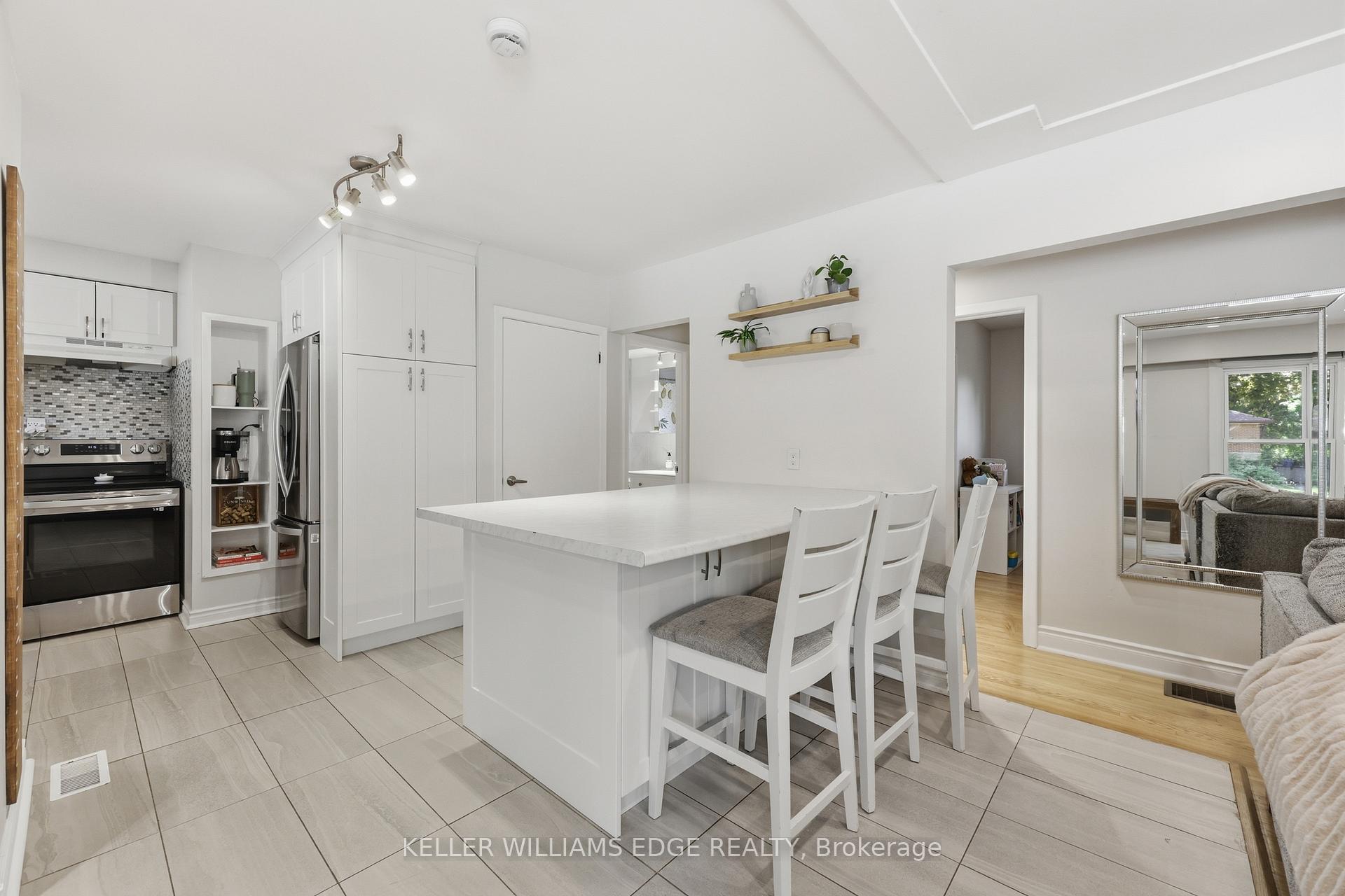 Photo 10 of 312 Upper Paradise Road, Hamilton, Westcliffe — HOMEH