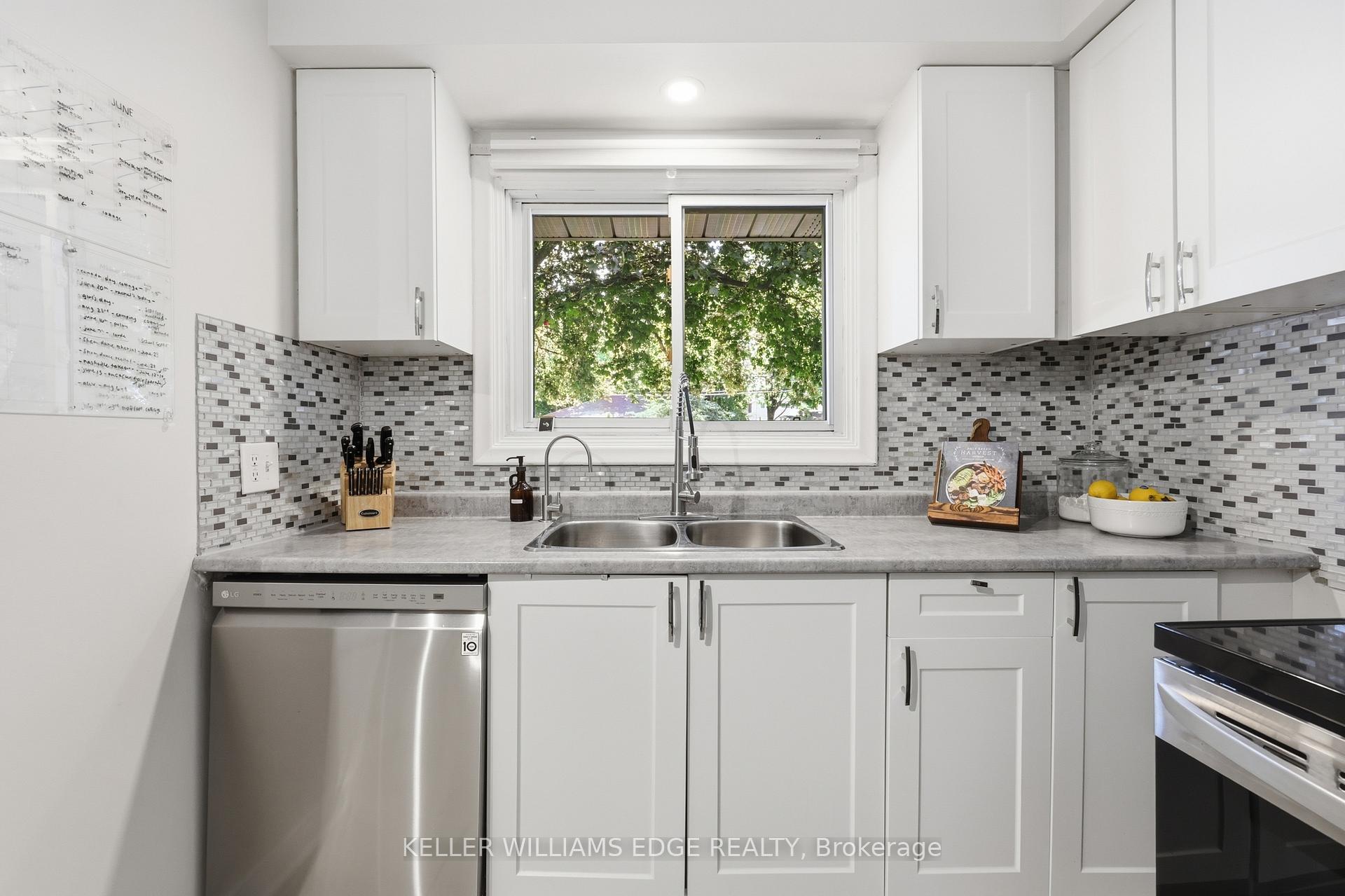 Photo 12 of 312 Upper Paradise Road, Hamilton, Westcliffe — HOMEH