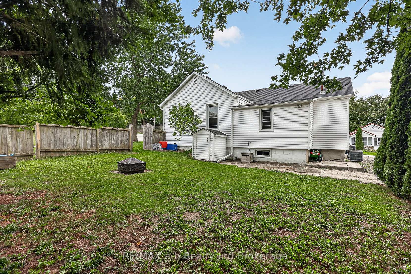 Photo 5 of 250 Frederick Street, Ingersoll, Ingersoll - South — HOMEH