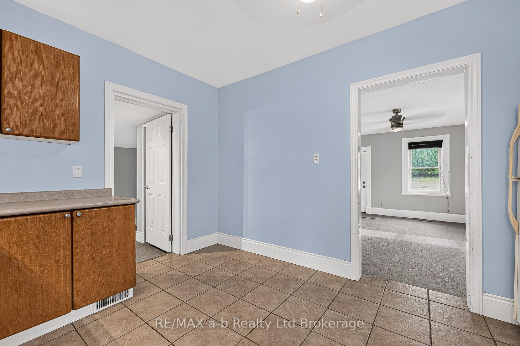 Photo 12 of 250 Frederick Street, Ingersoll, Ingersoll - South — HOMEH