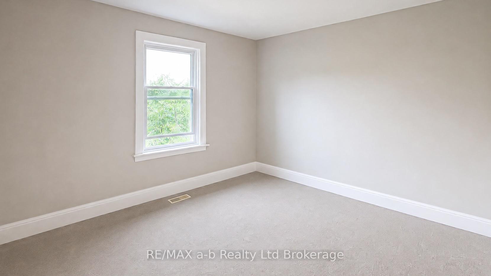Photo 25 of 250 Frederick Street, Ingersoll, Ingersoll - South — HOMEH