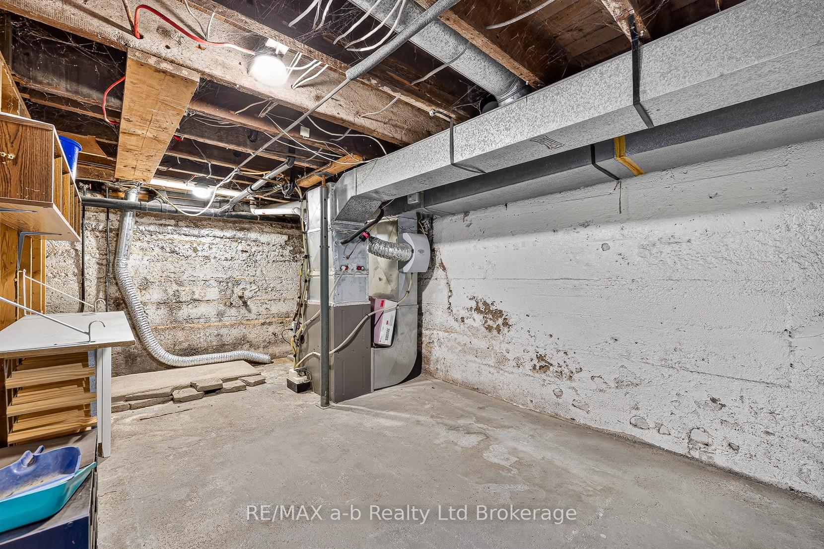 Photo 27 of 250 Frederick Street, Ingersoll, Ingersoll - South — HOMEH