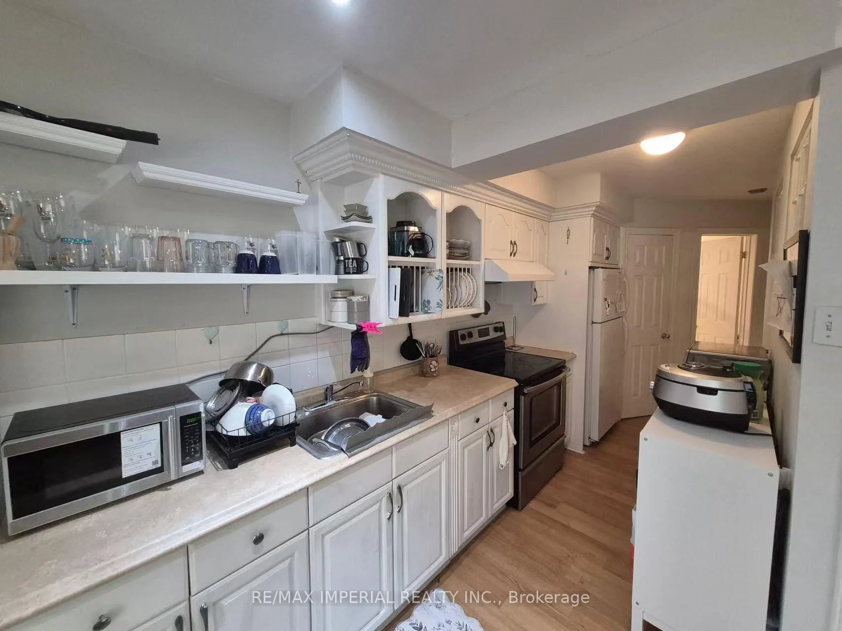 Photo 7 of Unit Bsmt, 55 Sassafras Circle, Vaughan, Patterson — HOMEH