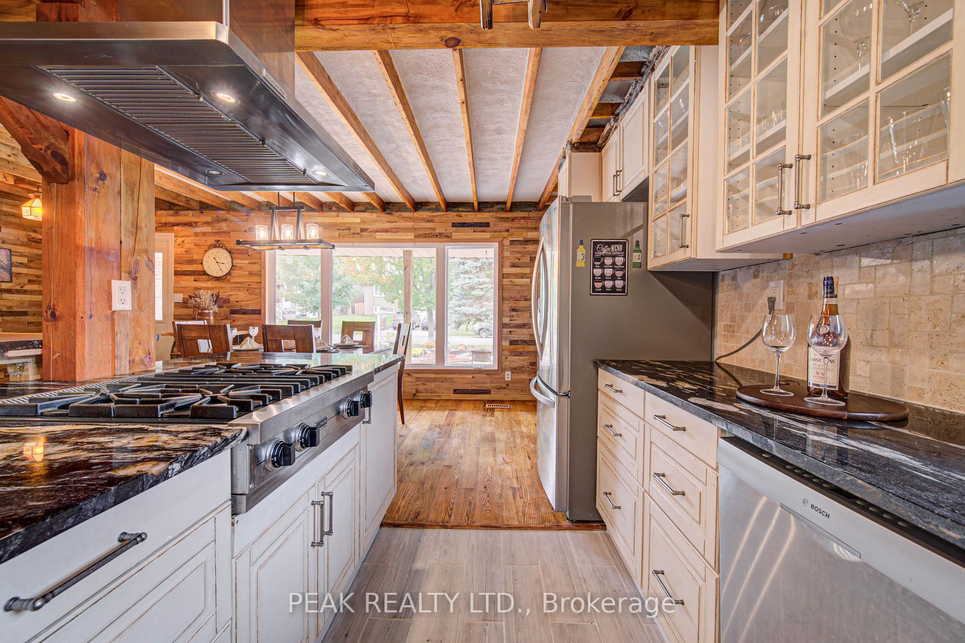 Photo 16 of 650 Pineridge Road E, Waterloo, North Lakeshore — HOMEH