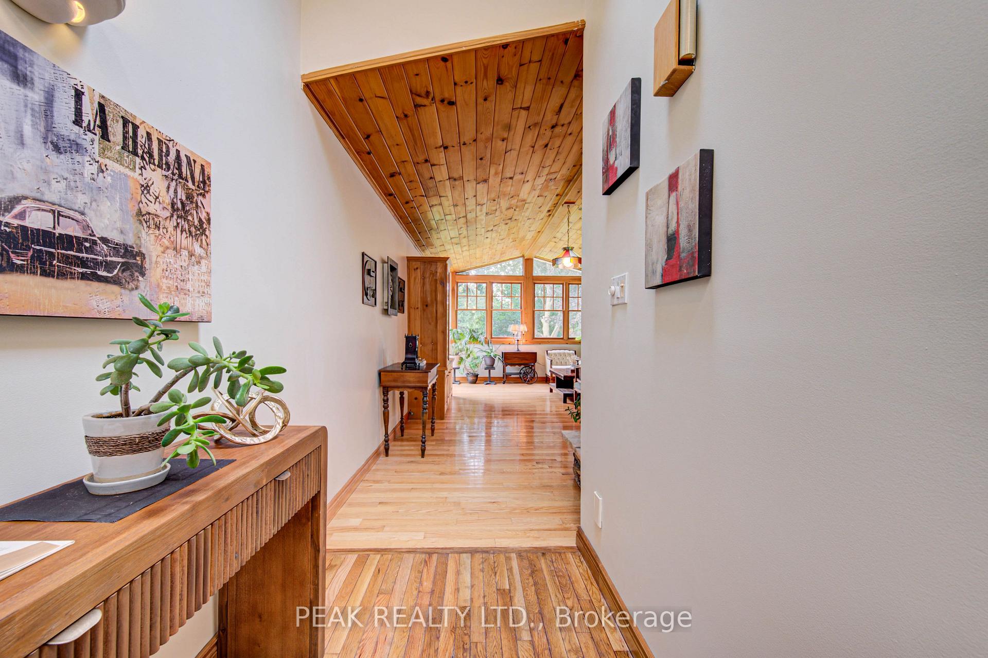 Photo 22 of 650 Pineridge Road E, Waterloo, North Lakeshore — HOMEH