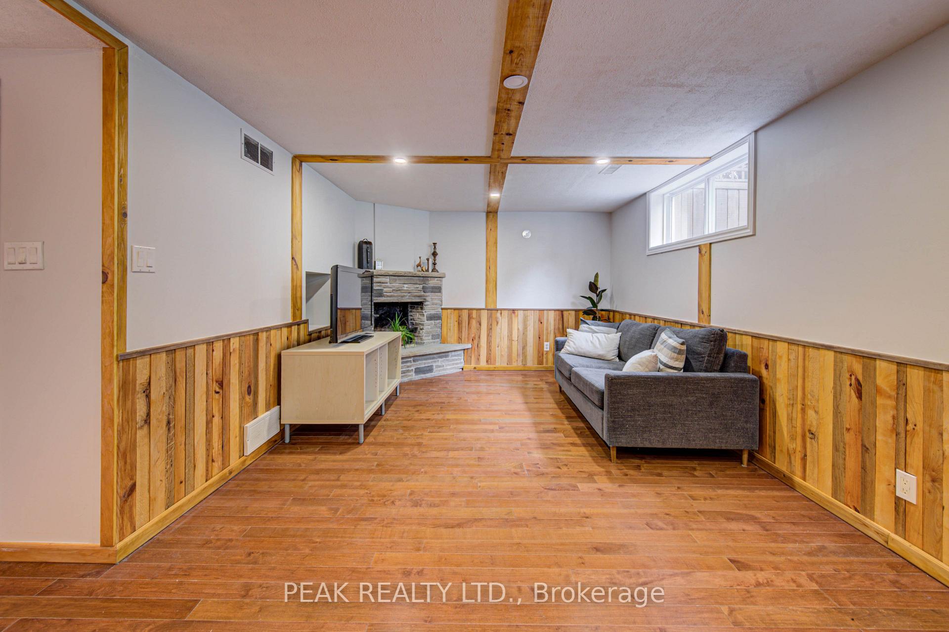 Photo 30 of 650 Pineridge Road E, Waterloo, North Lakeshore — HOMEH