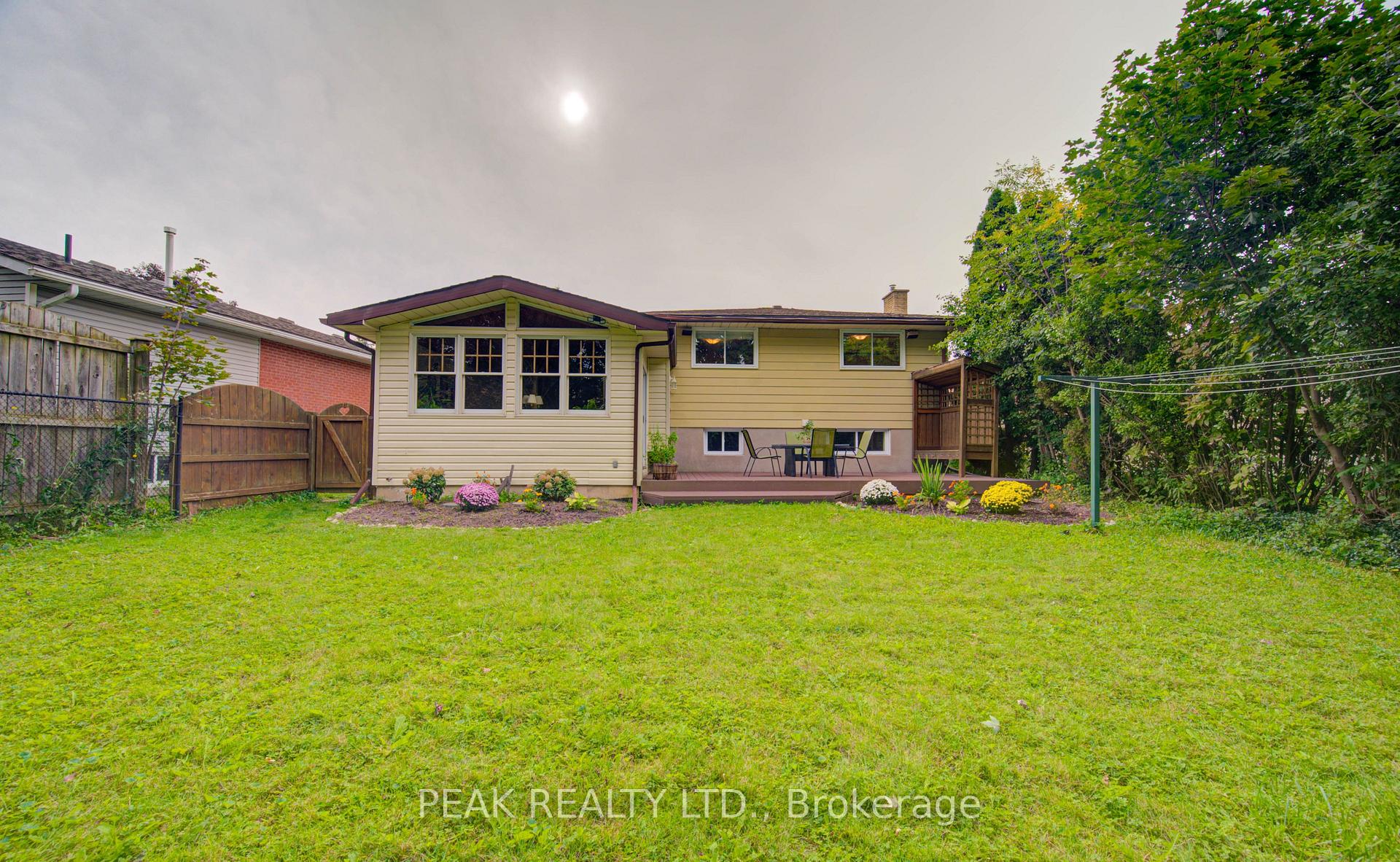 Photo 39 of 650 Pineridge Road E, Waterloo, North Lakeshore — HOMEH