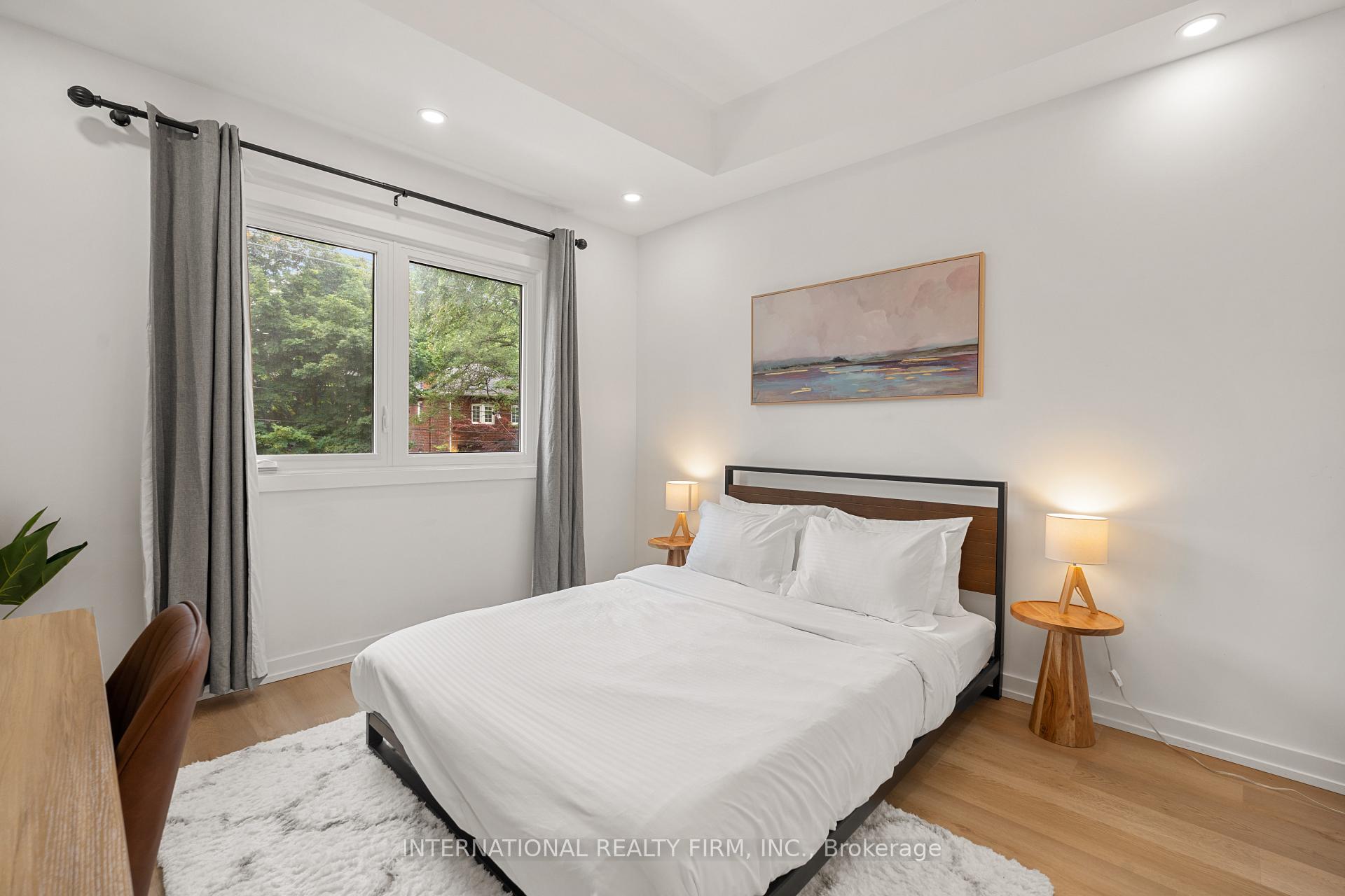 Photo 11 of 171 Duplex Avenue, Toronto, Yonge-Eglinton — HOMEH