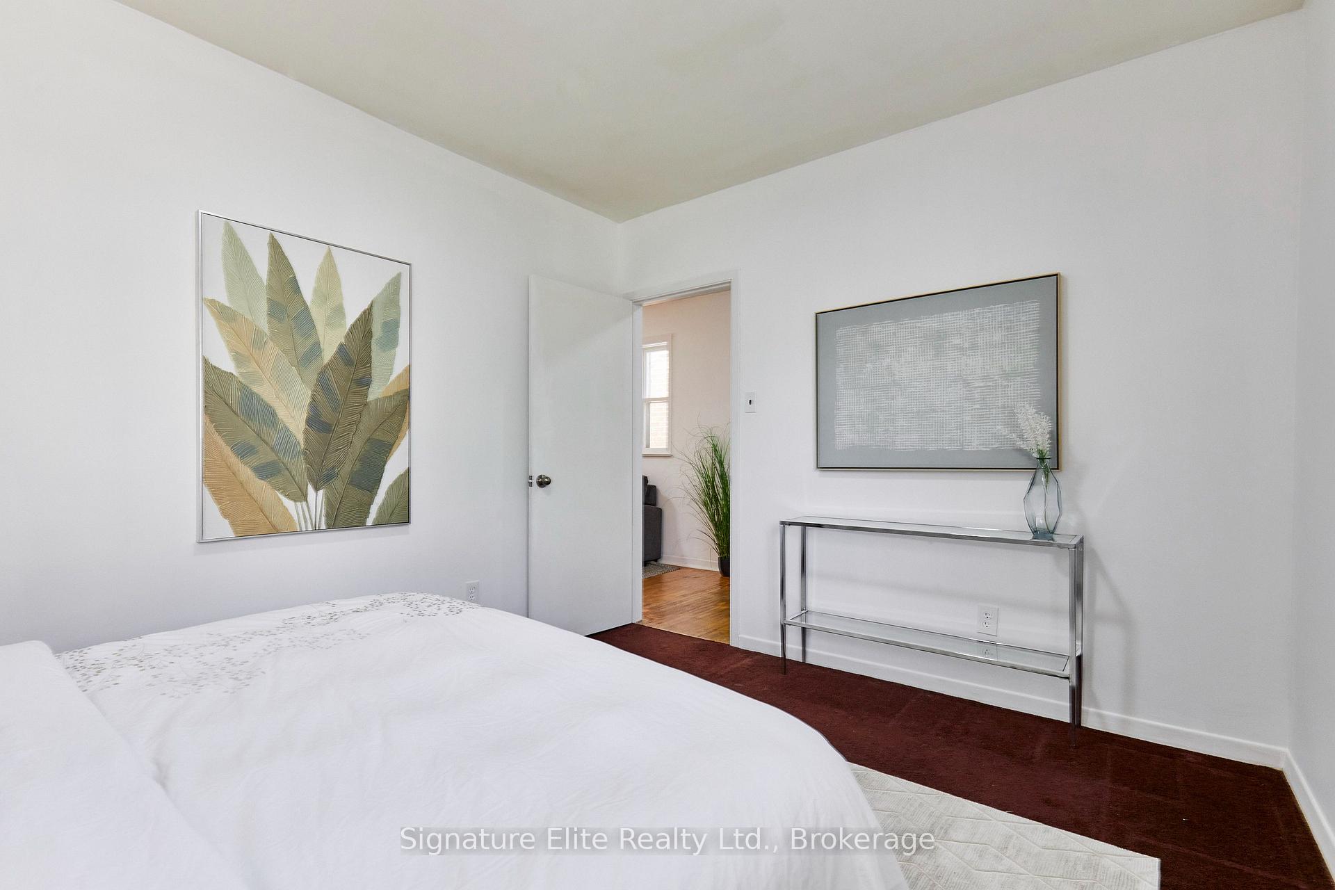 Photo 17 of 93 Pinegrove Avenue, Scarborough, Birchcliffe-Cliffside — HOMEH