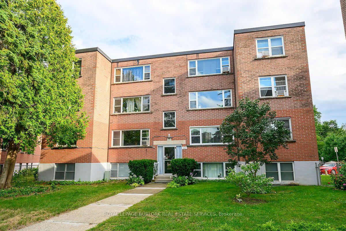 Photo 4 of Unit 9, 2422 New Street, Burlington, Brant — HOMEH